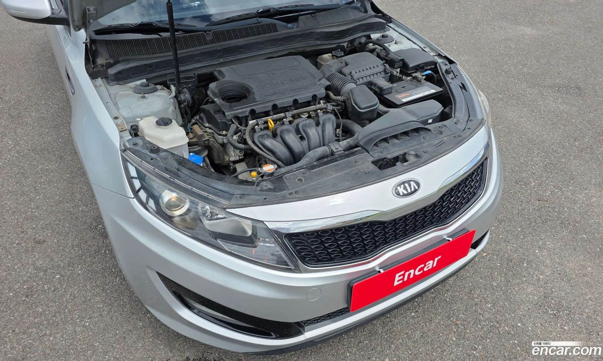 Kia K5 2010 — 2
