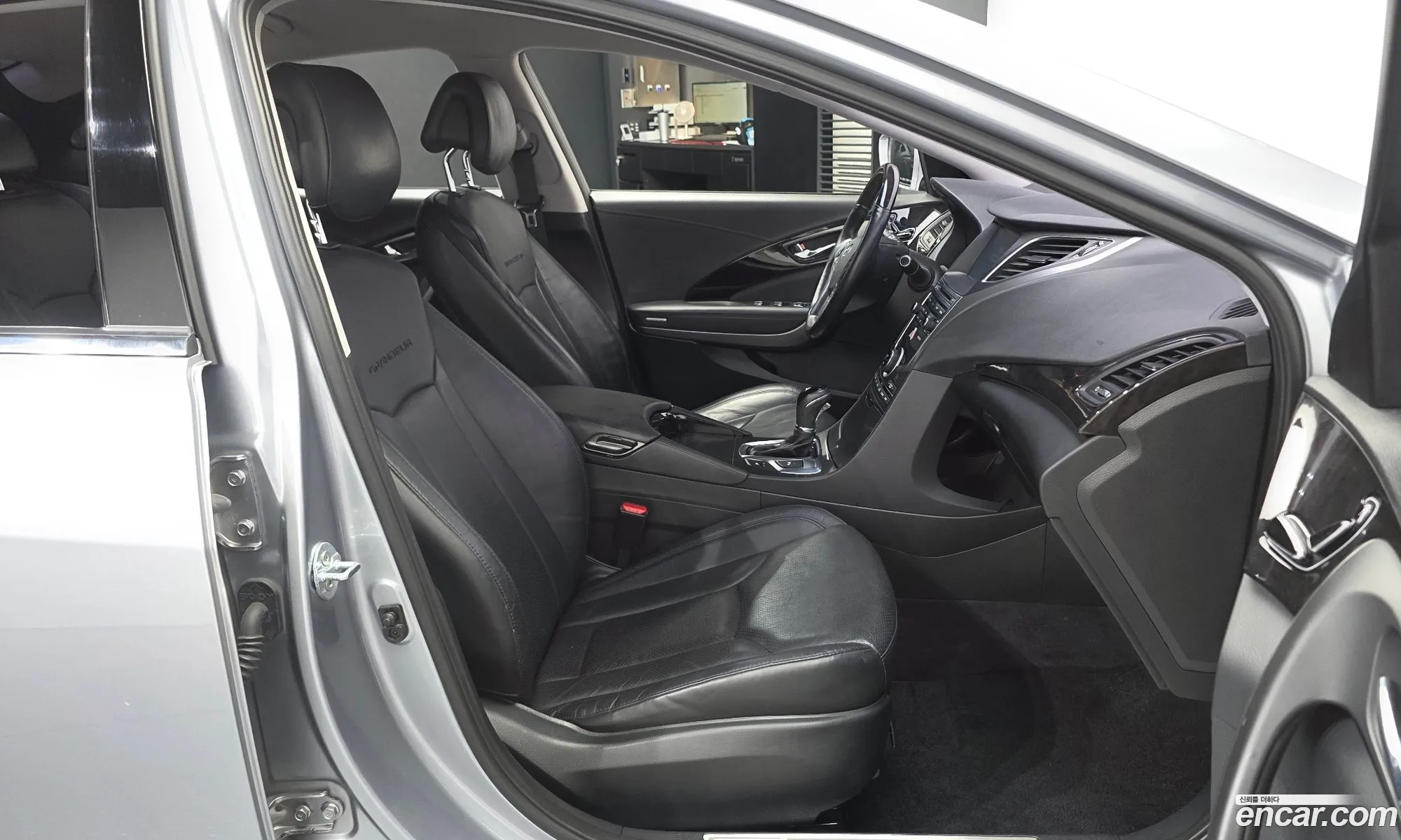 Hyundai Grandeur HG 2014 — 3