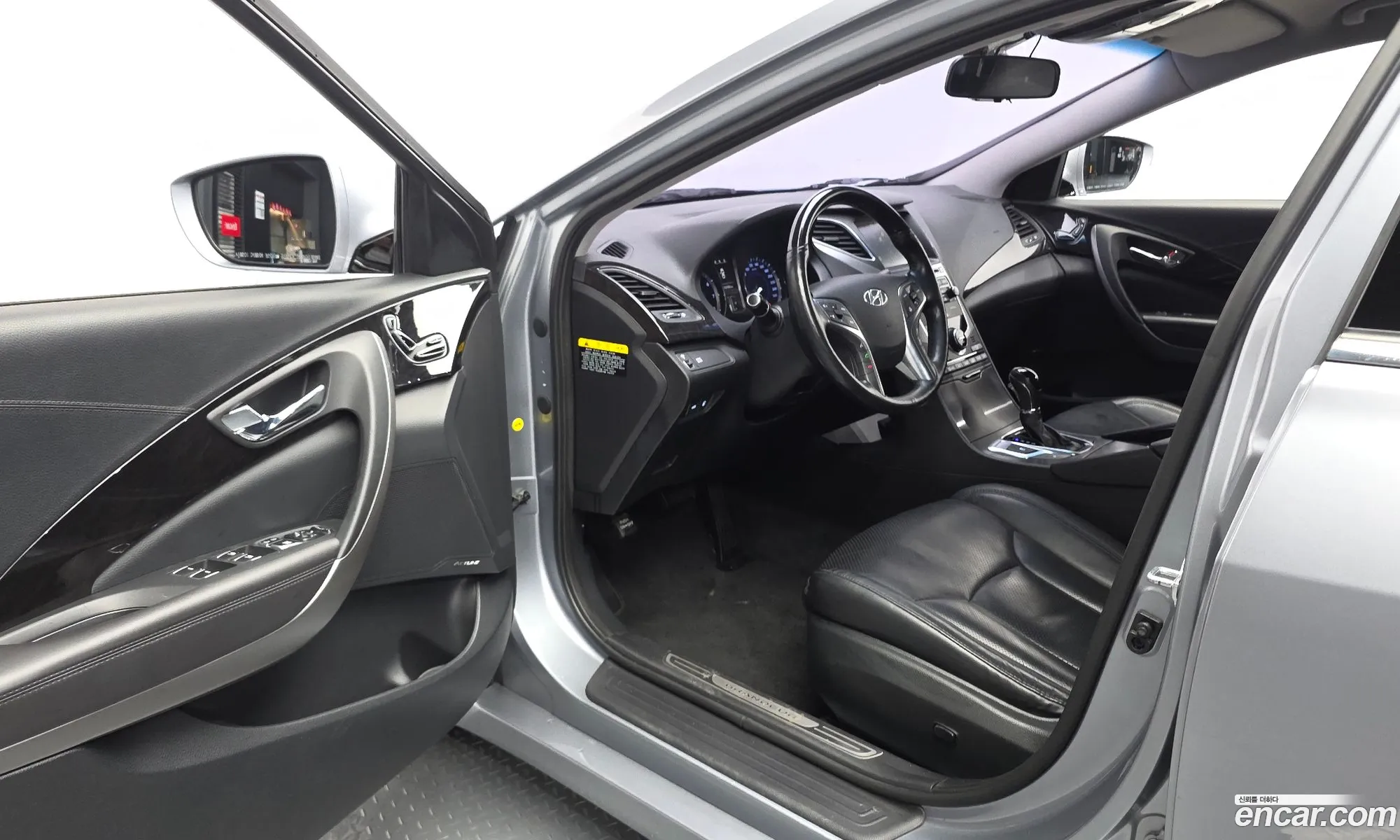 Hyundai Grandeur HG 2014 — 20