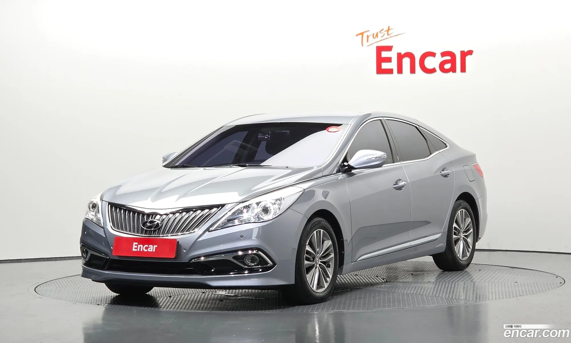 Hyundai Grandeur HG 2014 — 12