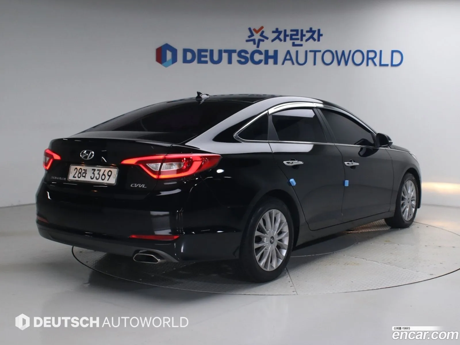 Hyundai LF Sonata 2015 — 13