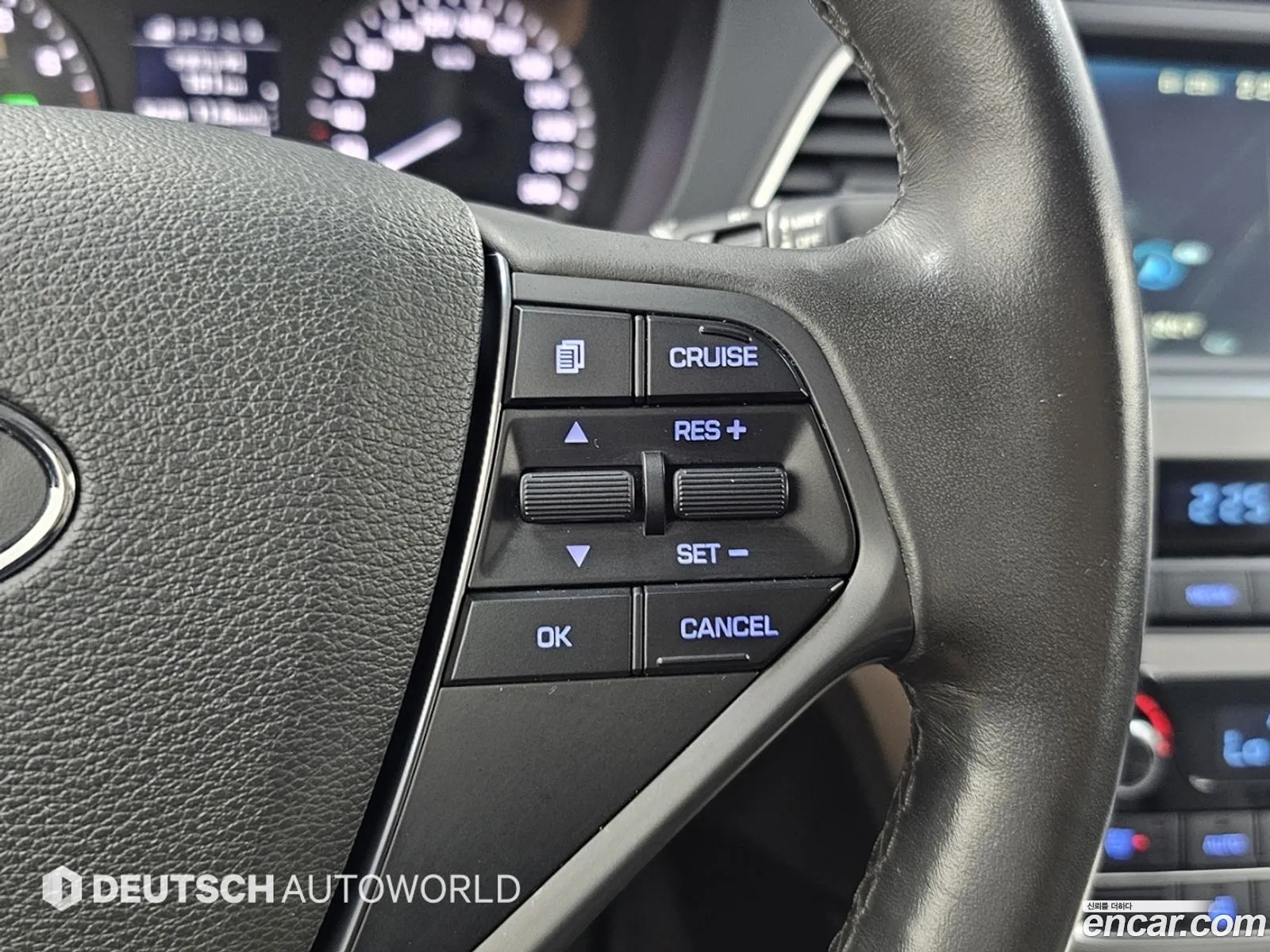 Hyundai LF Sonata 2015 — 10