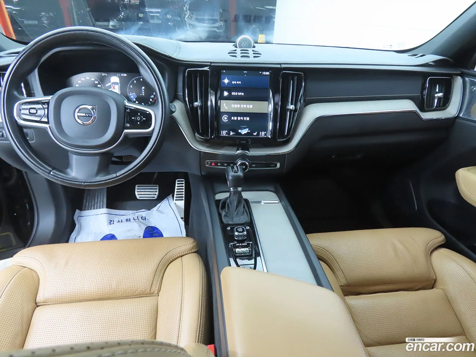 Volvo XC60 2017 — 20