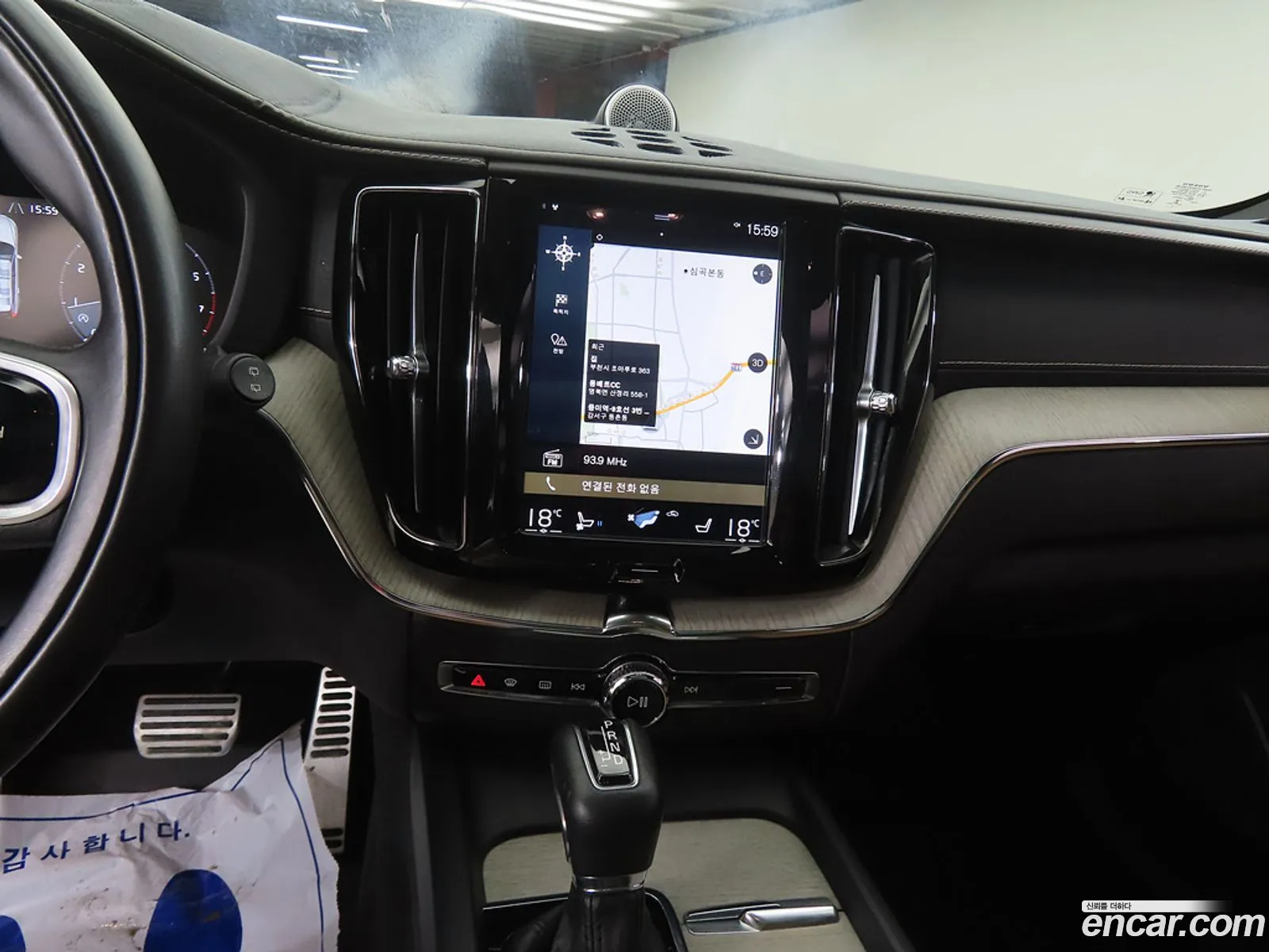 Volvo XC60 2017 — 16