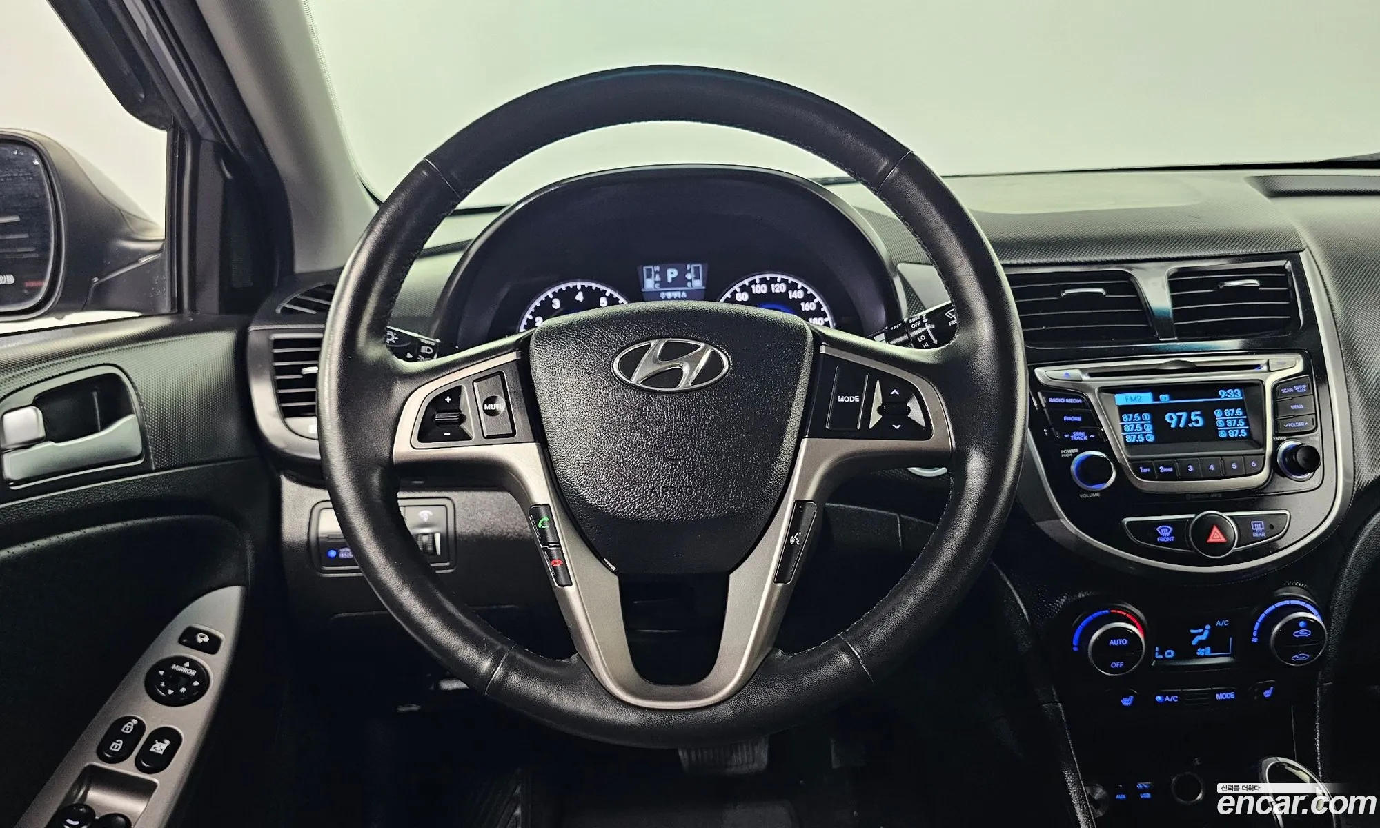 Hyundai Accent 2016 KMHCU41EBHU185153 — 28