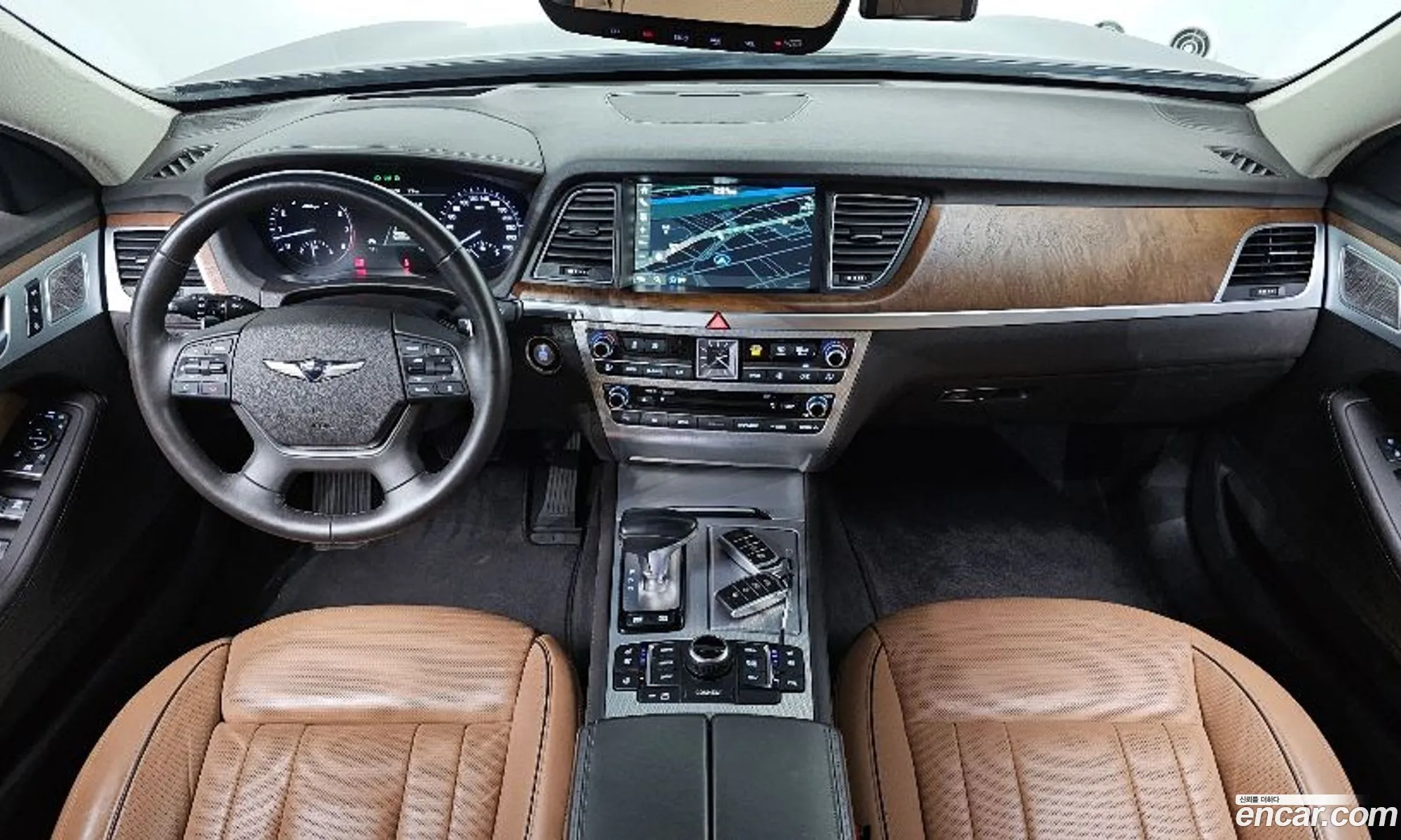 Genesis G80 2018 — 19