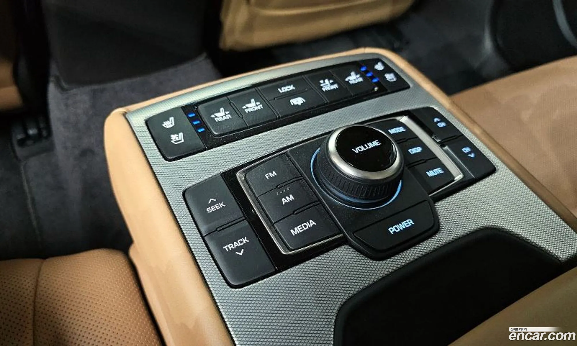 Genesis G80 2018 — 18