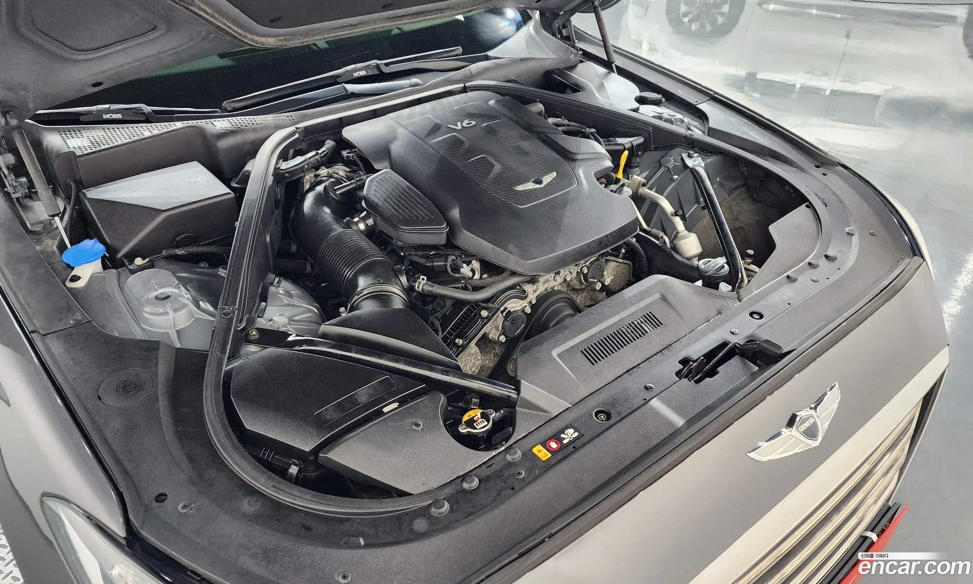Genesis G80 2017 KMHGL41DDJU259627 — 19