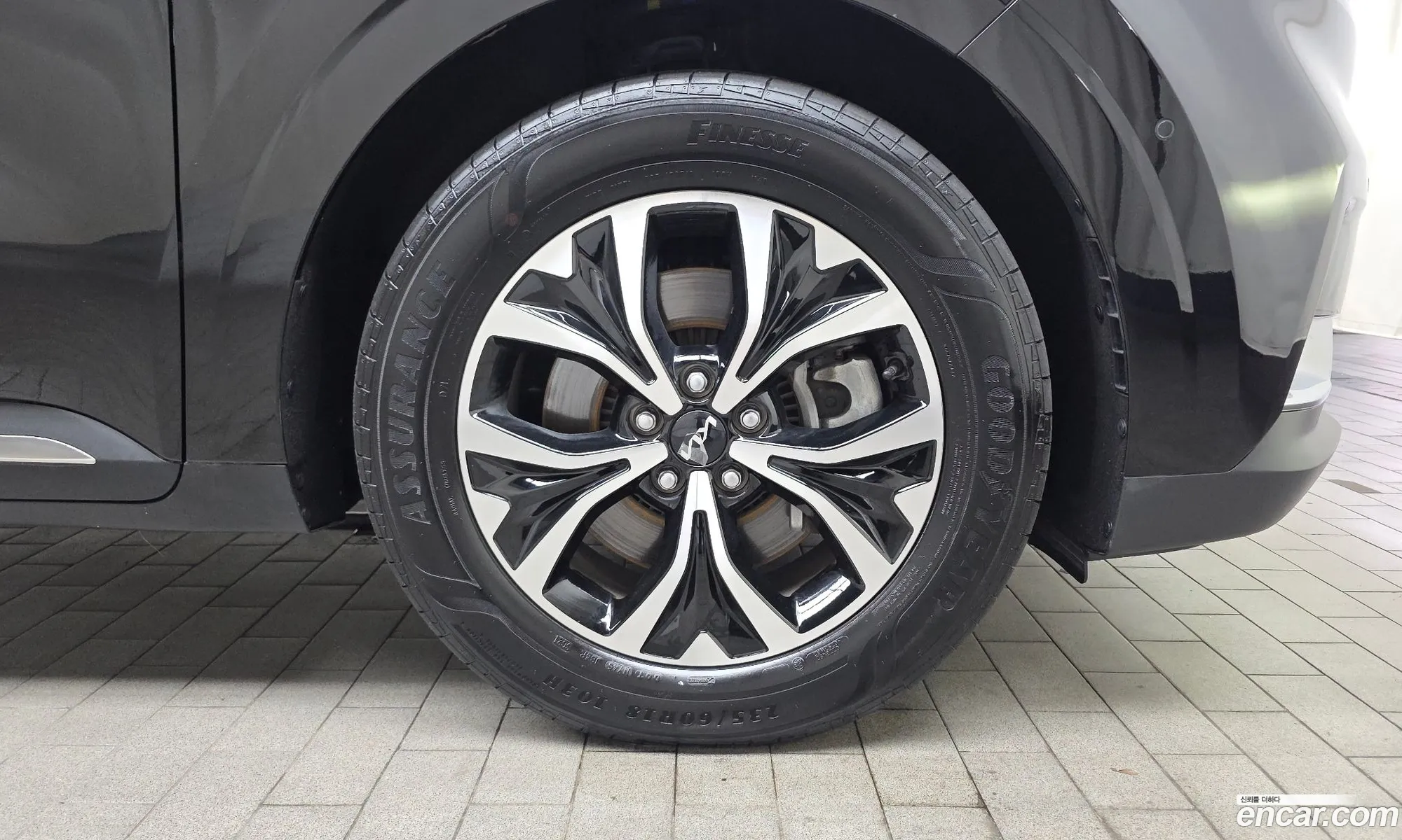 Kia Carnival 2022 KNANC813BPS211705 — 12
