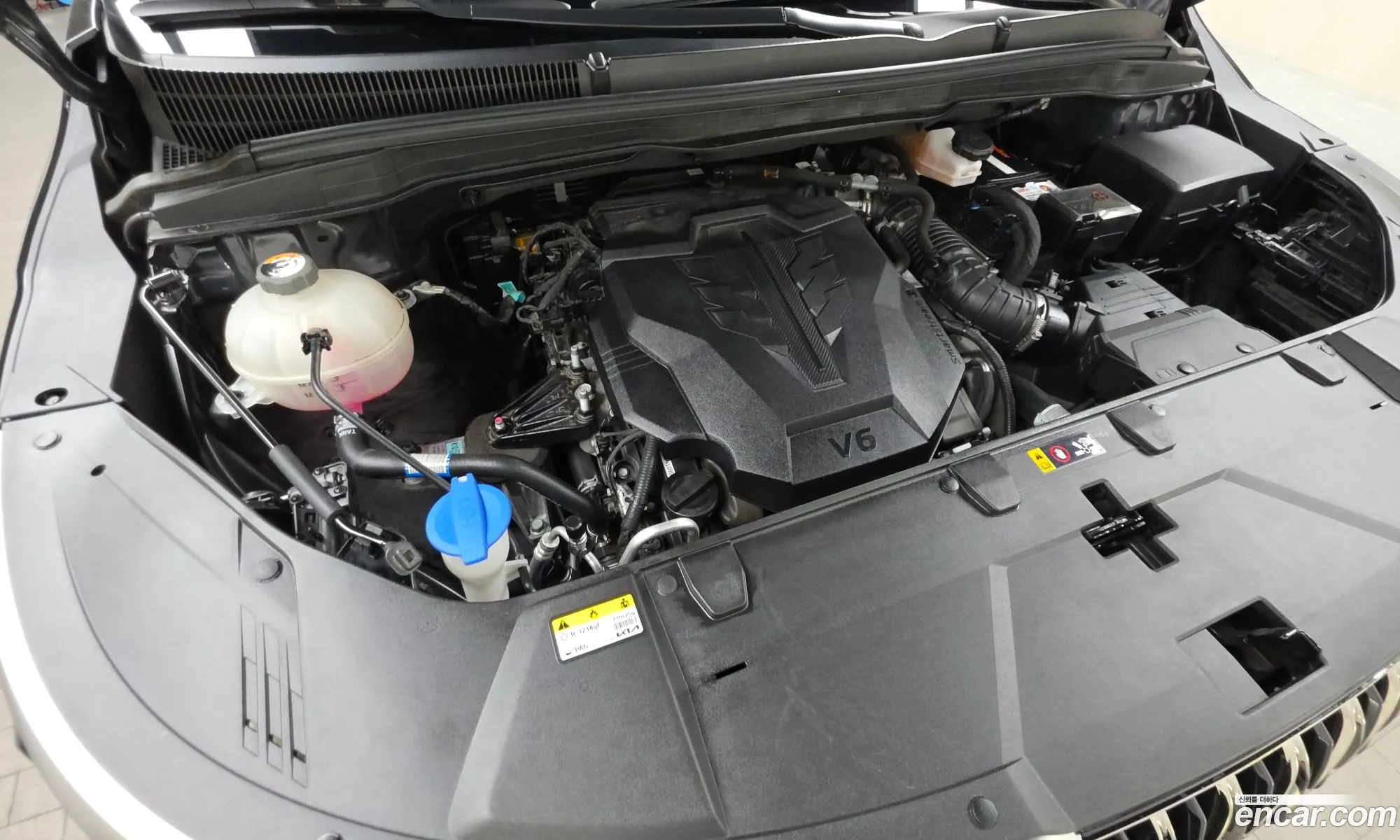 Kia Carnival 2022 KNANC813BPS211705 — 17
