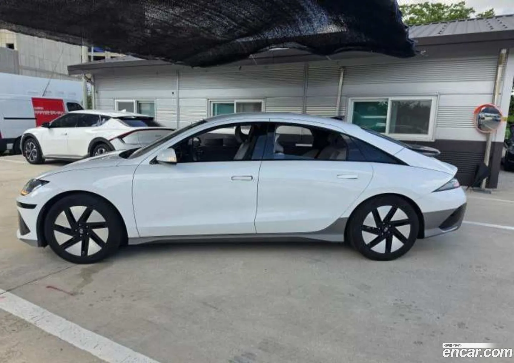 Hyundai Ioniq 6 2022 — 6