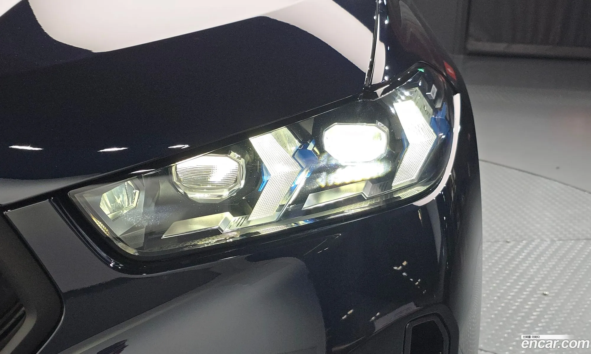 BMW X6 2026 WBA11EY04T9254519 — 11