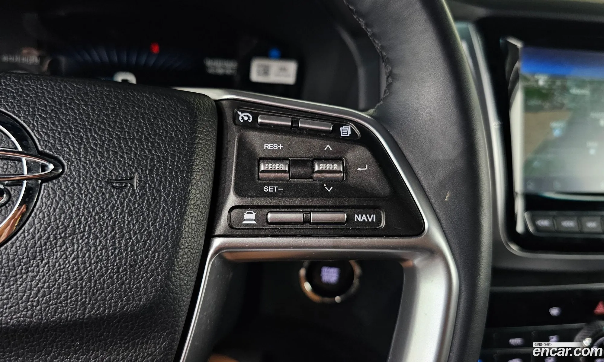 KG Mobility (SsangYong) Rexton 2022 KPBGA2AE1PP092106 — 5