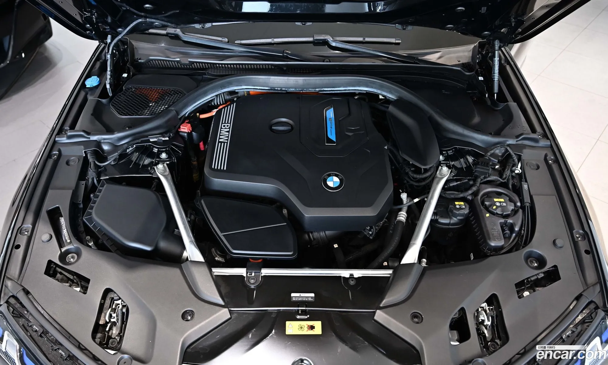 BMW 5 Series 2021 — 13