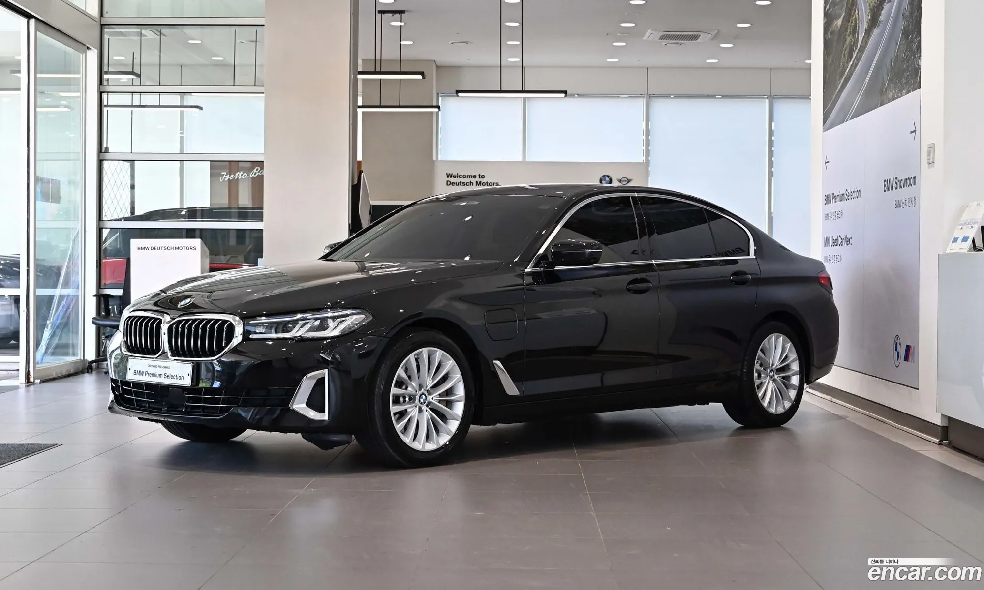BMW 5 Series 2021 — 18