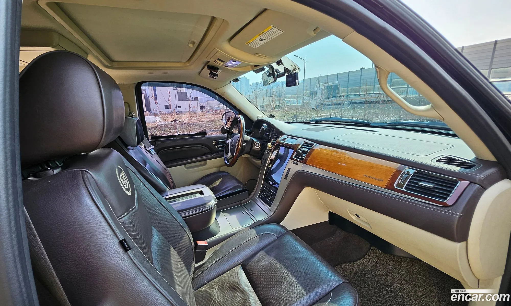 Cadillac Escalade 2011 — 3