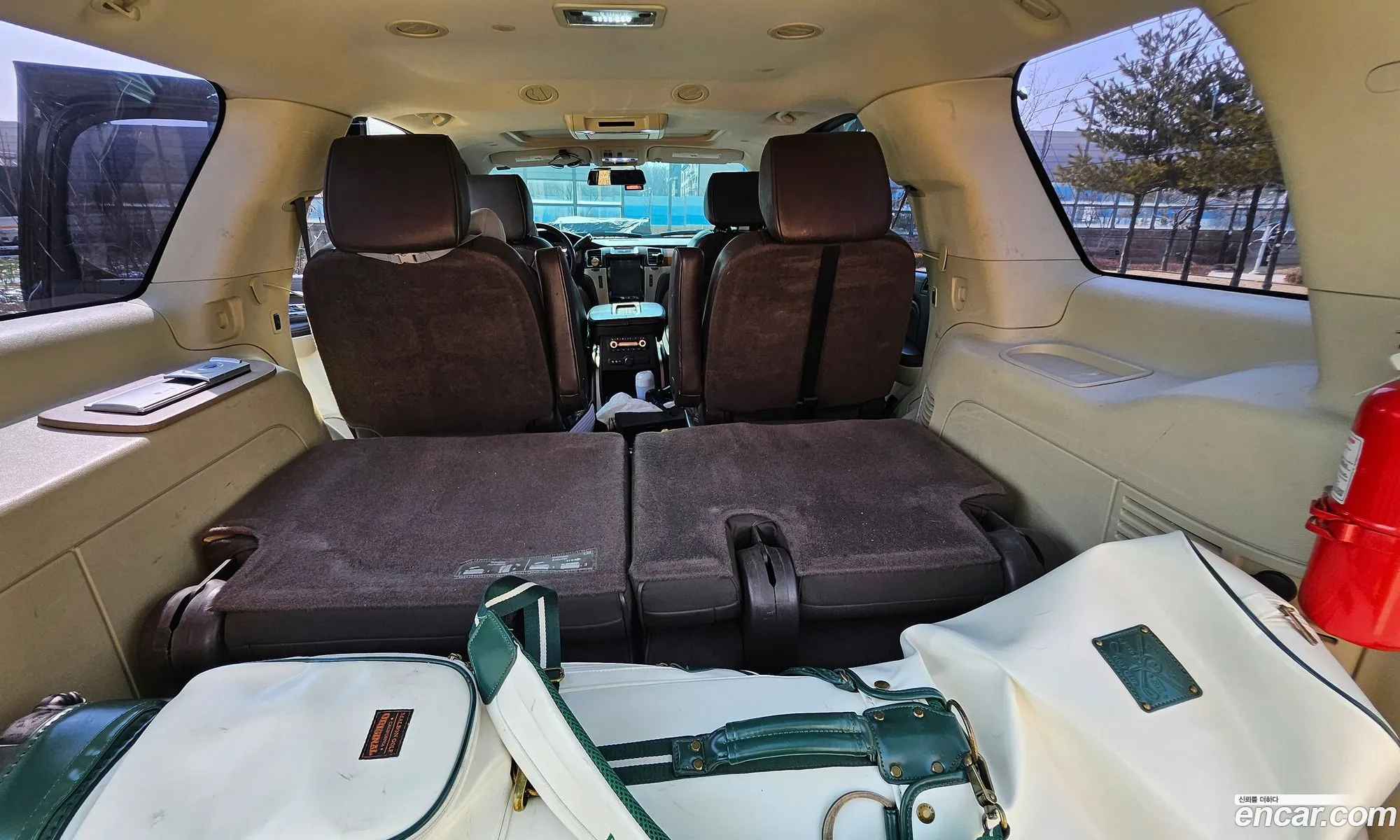 Cadillac Escalade 2011 — 2