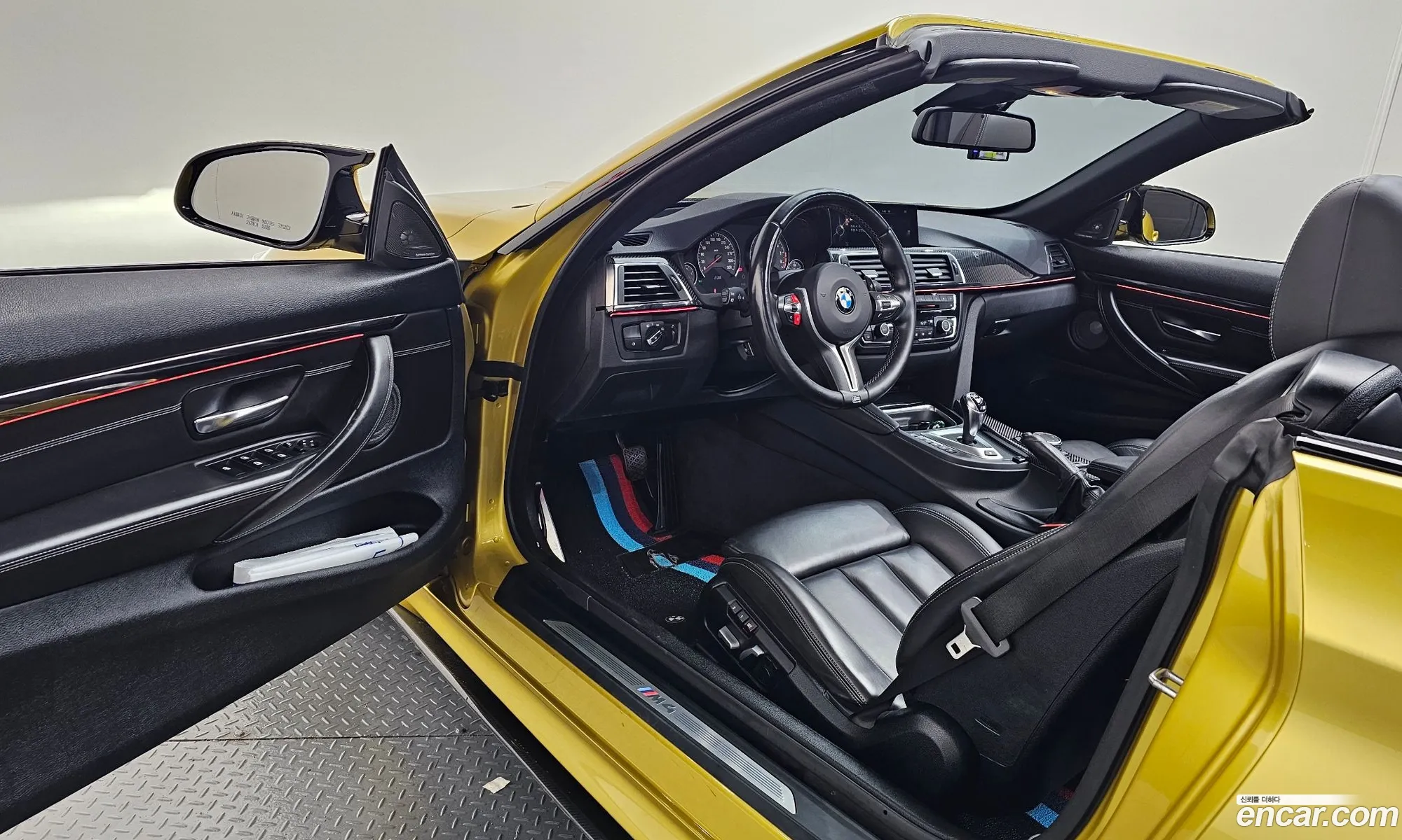 BMW M4 2016 — 18