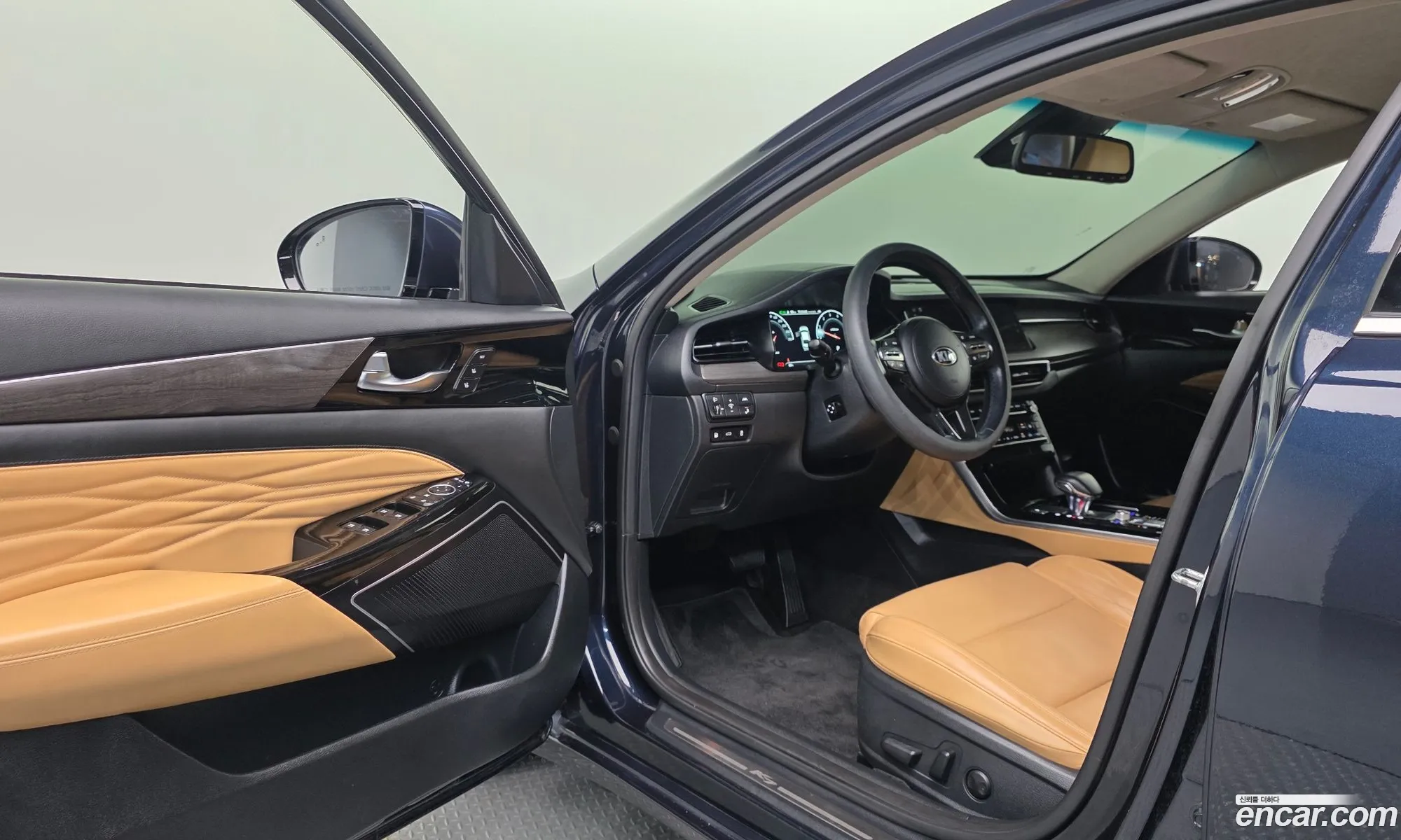 Kia K7 Premier 2020 KNALC41BBLA226032 — 18