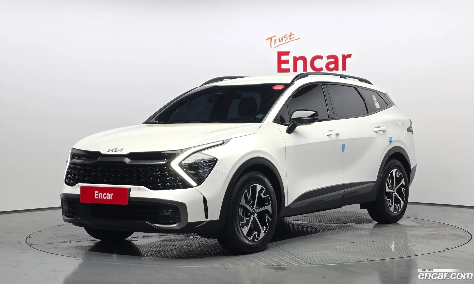 Kia Sportage Hybrid 2023 — 13