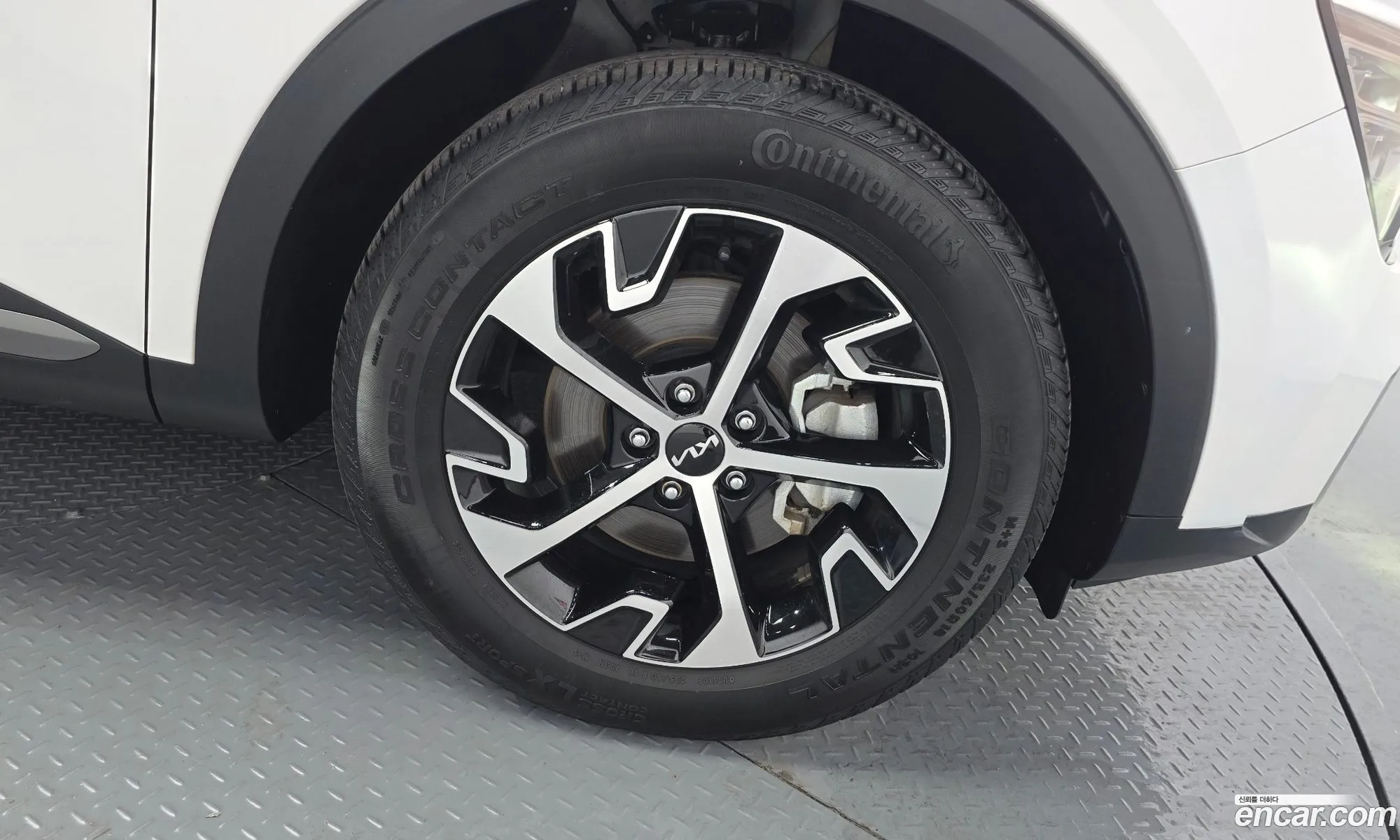 Kia Sportage Hybrid 2023 — 8