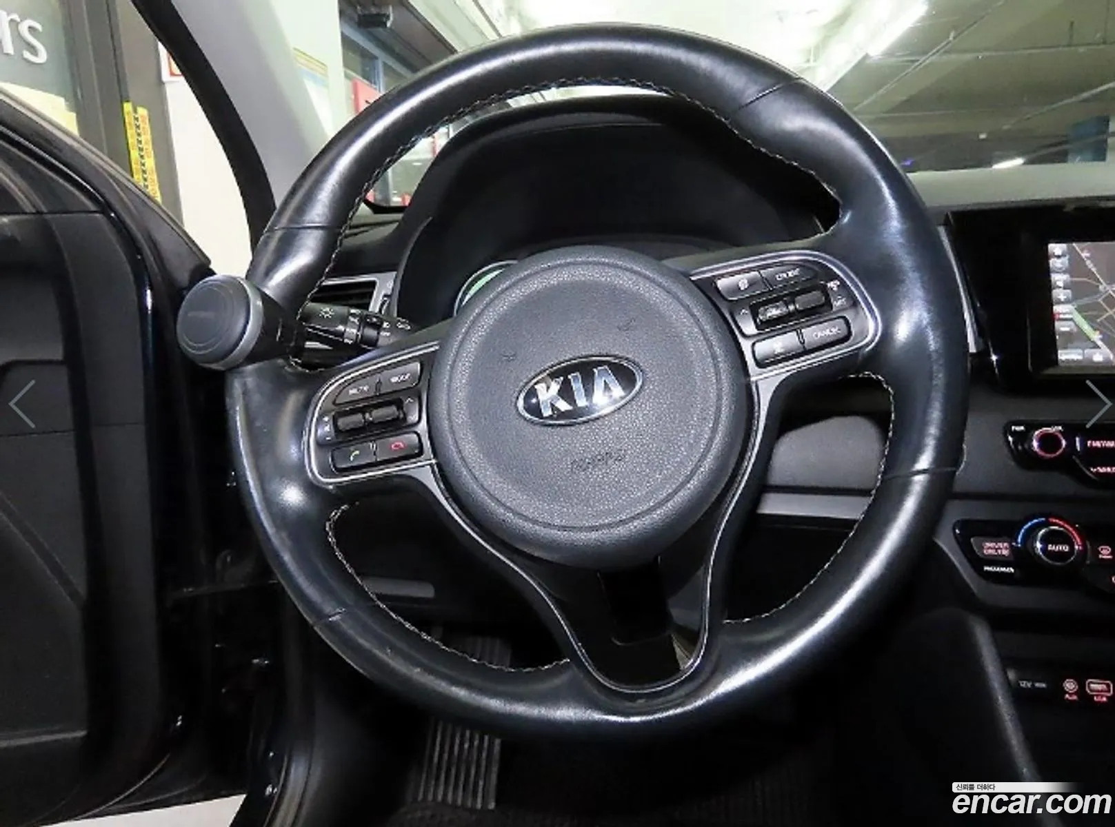 Kia Niro 2017 — 12