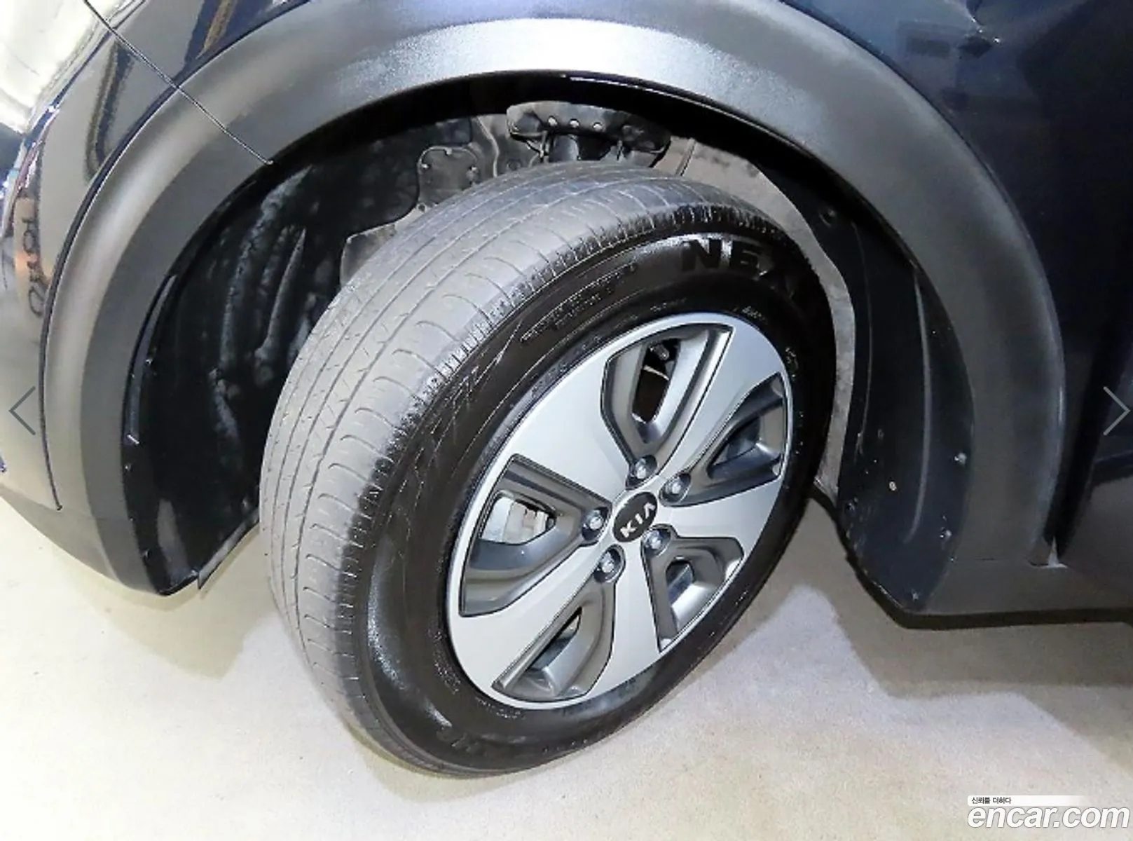 Kia Niro 2017 — 18