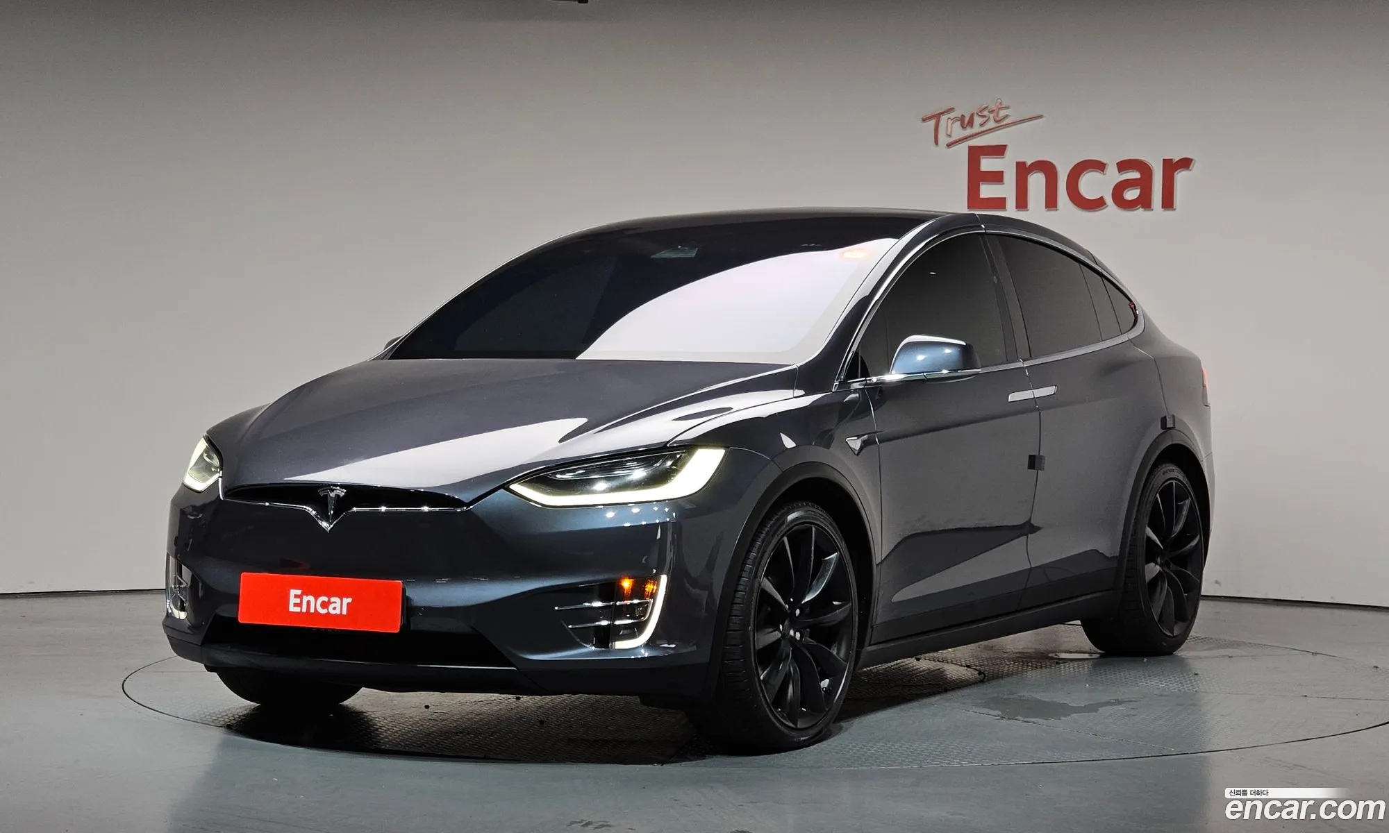 Tesla Model X 2018 5YJXCAE28JF133906 — 20