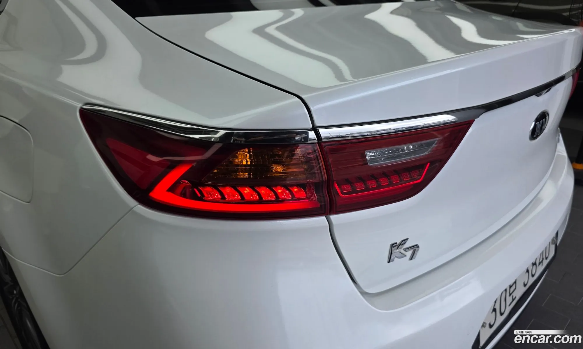 Kia K7 Hybrid 2019 — 29
