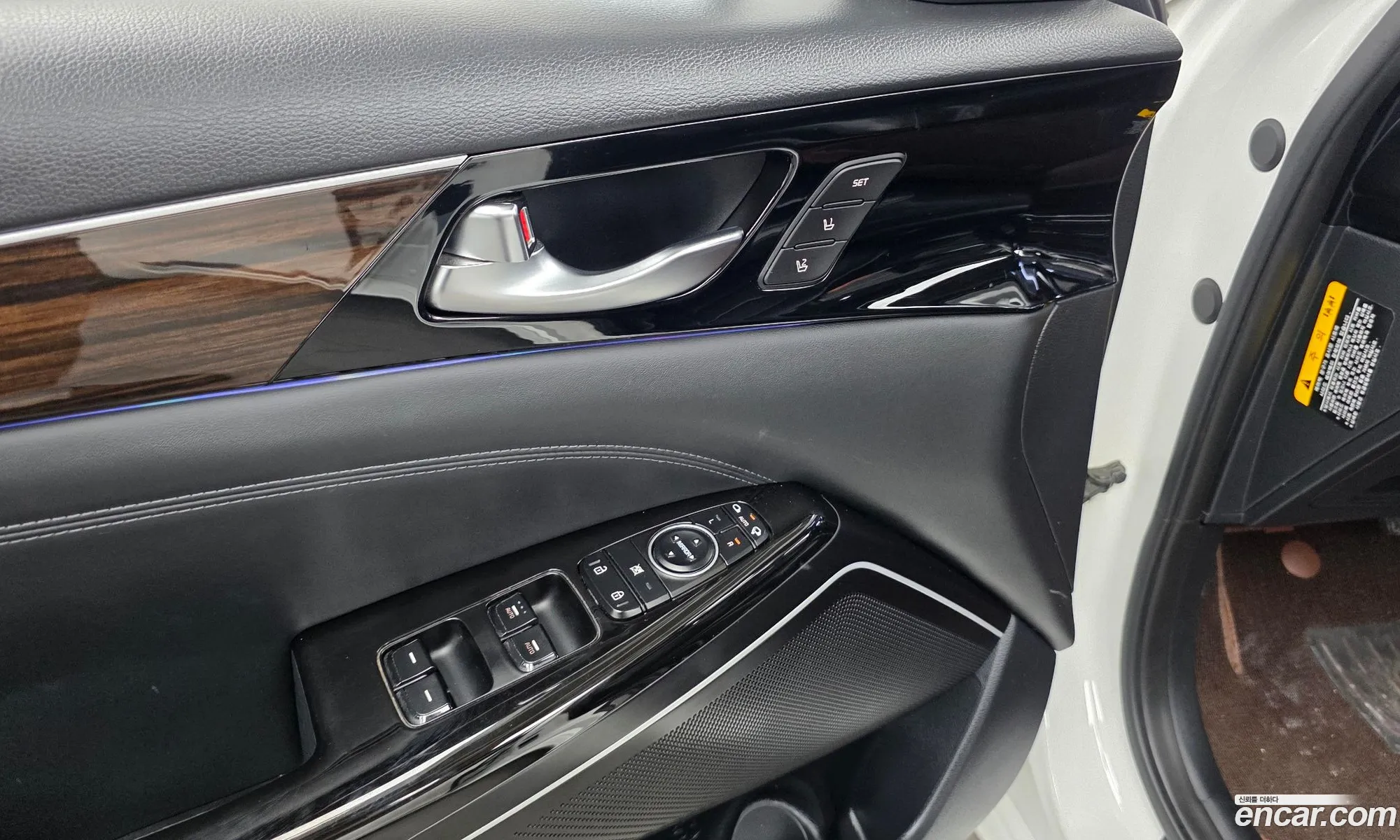 Kia K7 Hybrid 2019 — 19