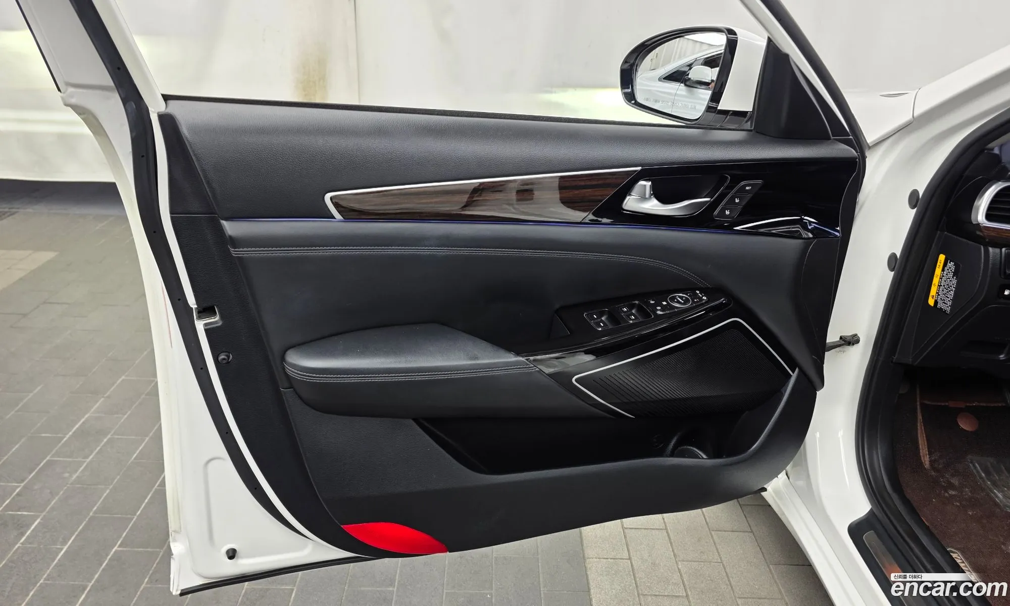 Kia K7 Hybrid 2019 — 2