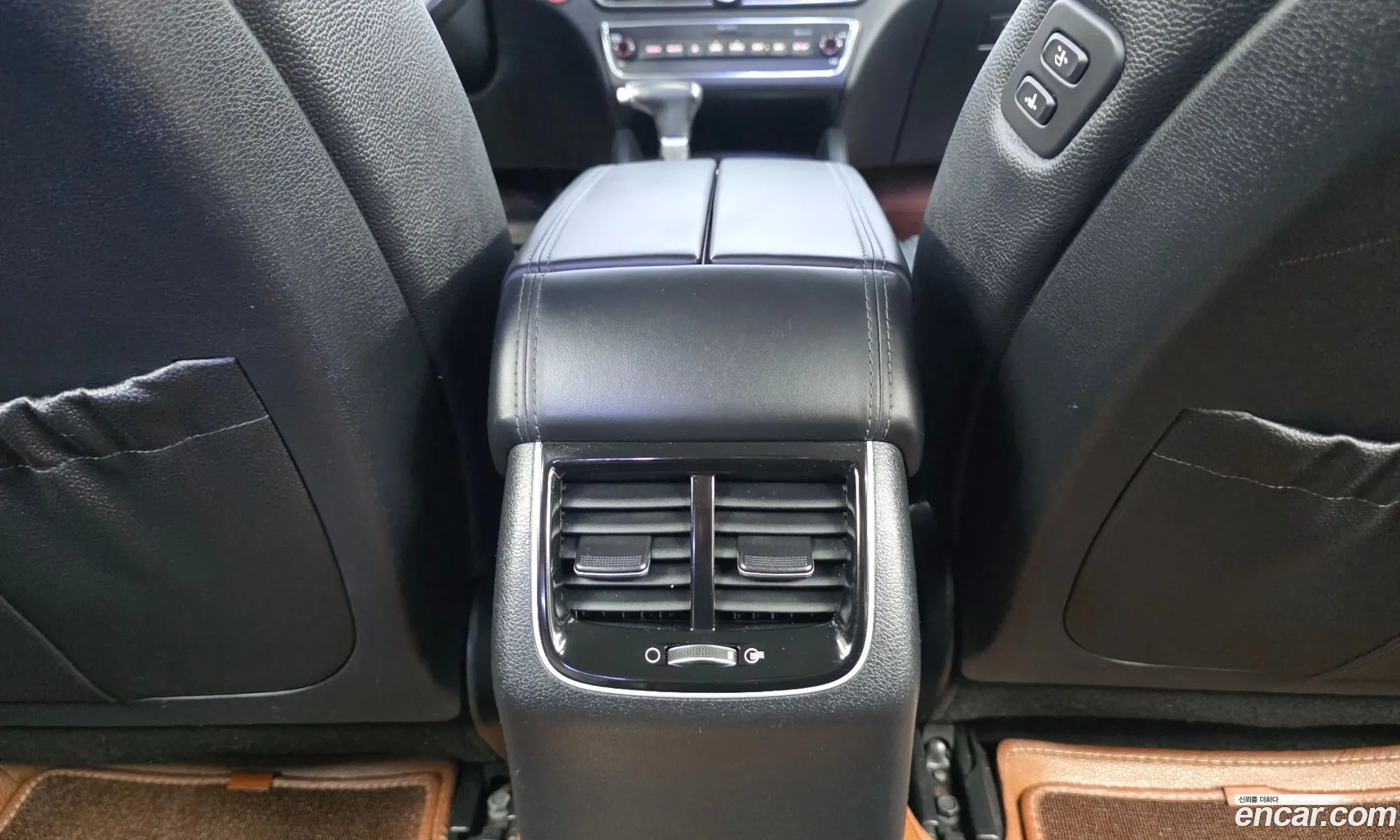 Kia K7 Hybrid 2019 — 10