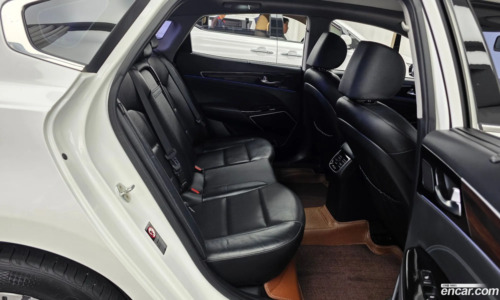 Kia K7 Hybrid 2019 — 7