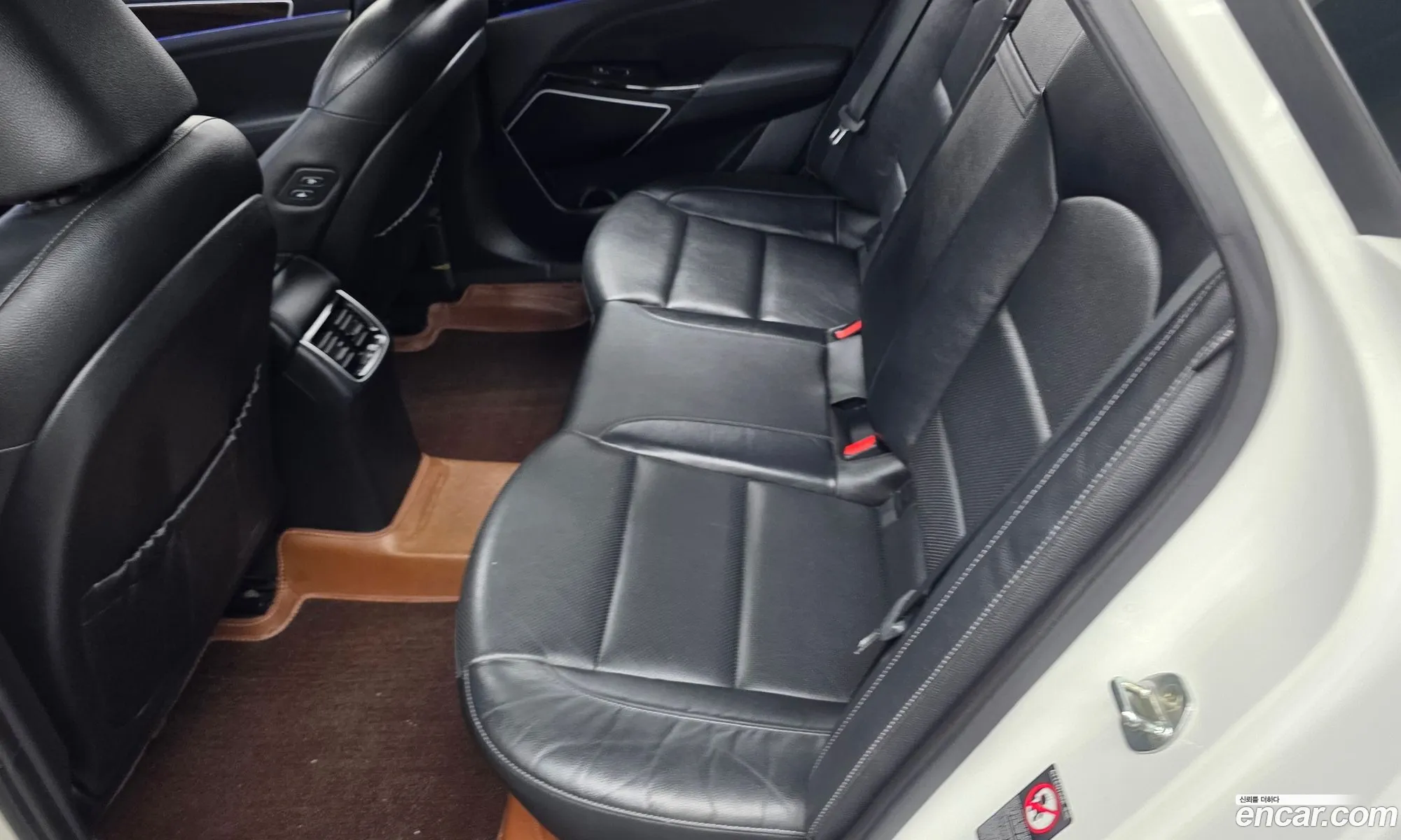 Kia K7 Hybrid 2019 — 22
