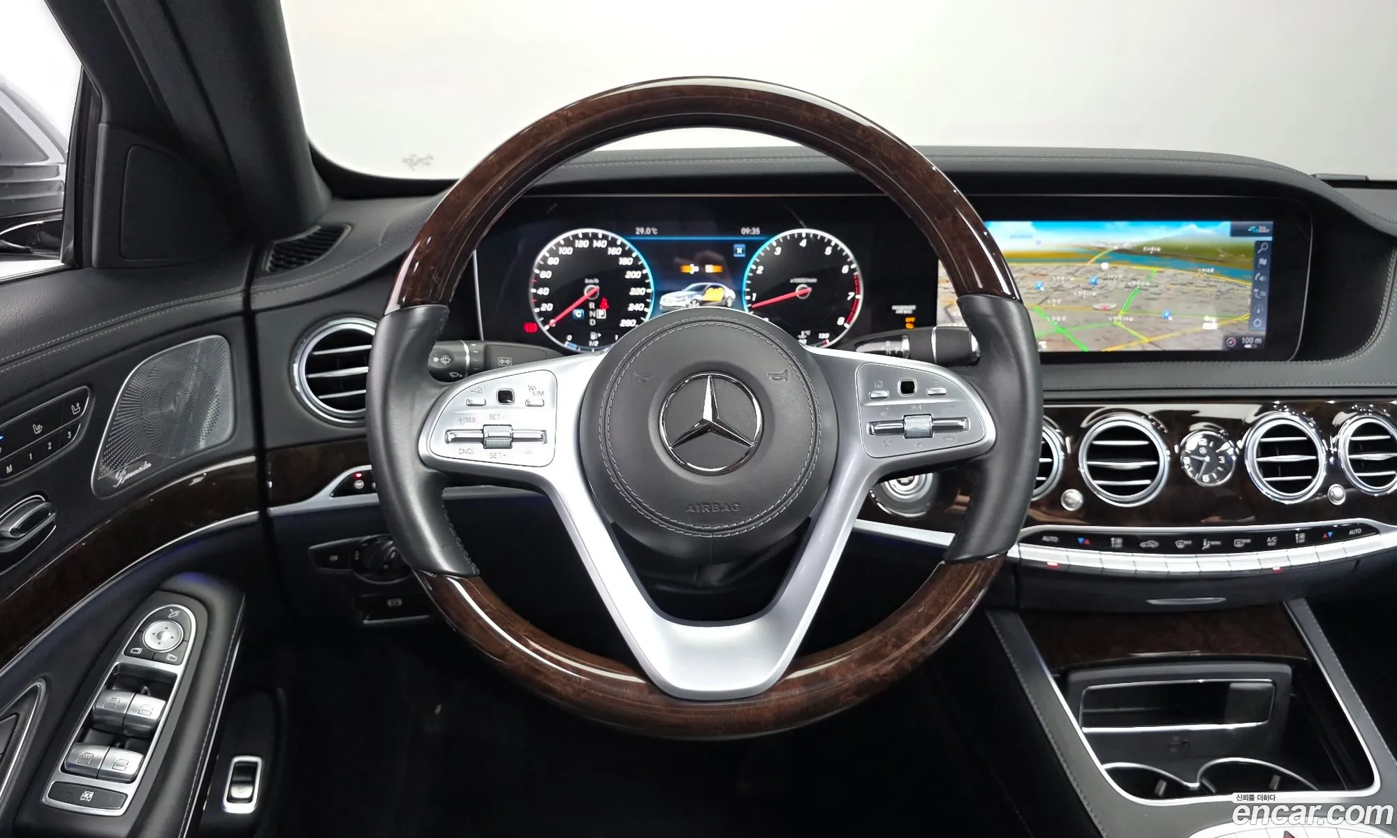 Mercedes-Benz S-Class W222 2020 — 36