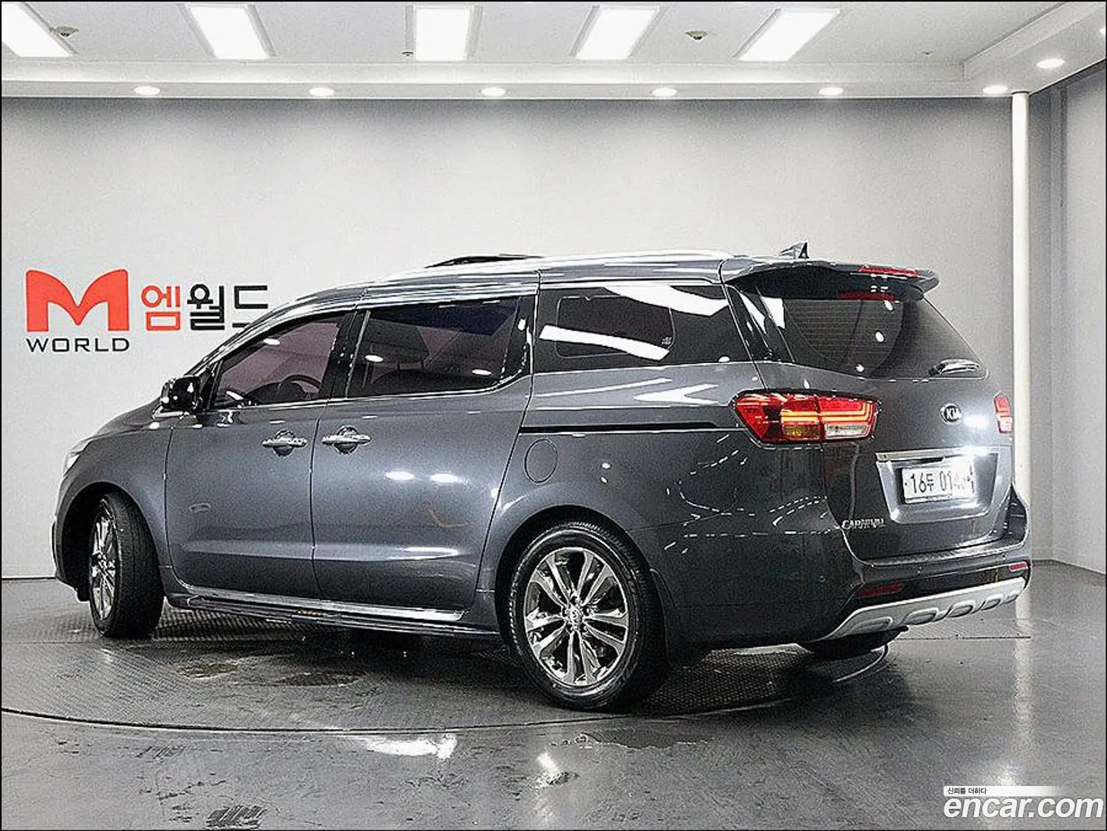 Kia Carnival 2017 — 19