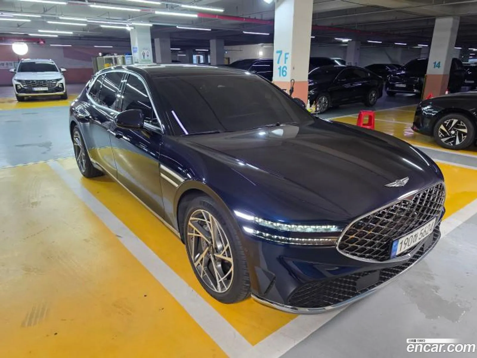 Genesis G90 2023 — 7