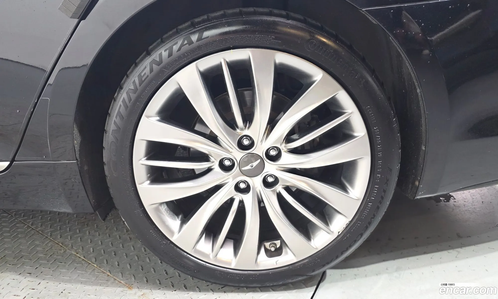 Genesis G80 2019 — 23