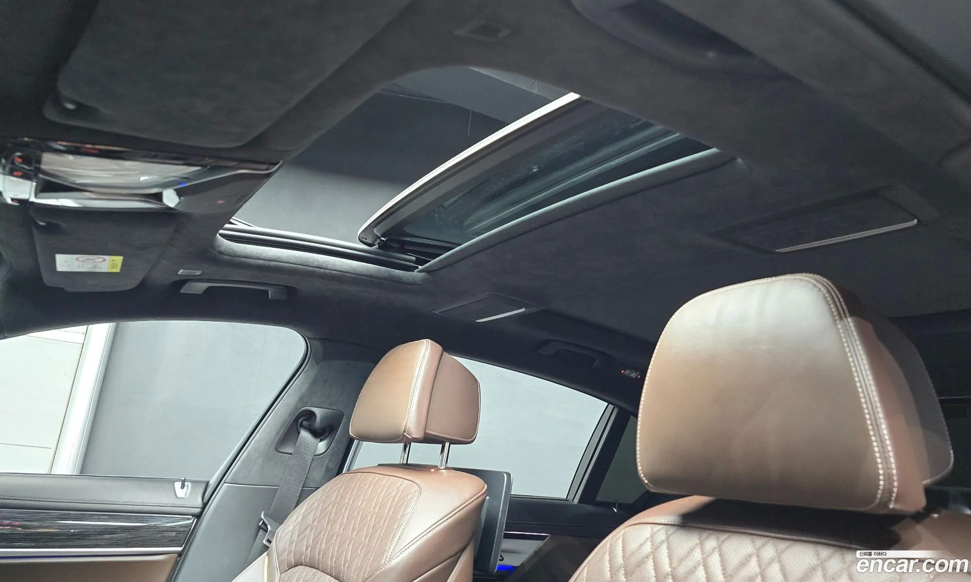 BMW 7 Series 2021 — 9
