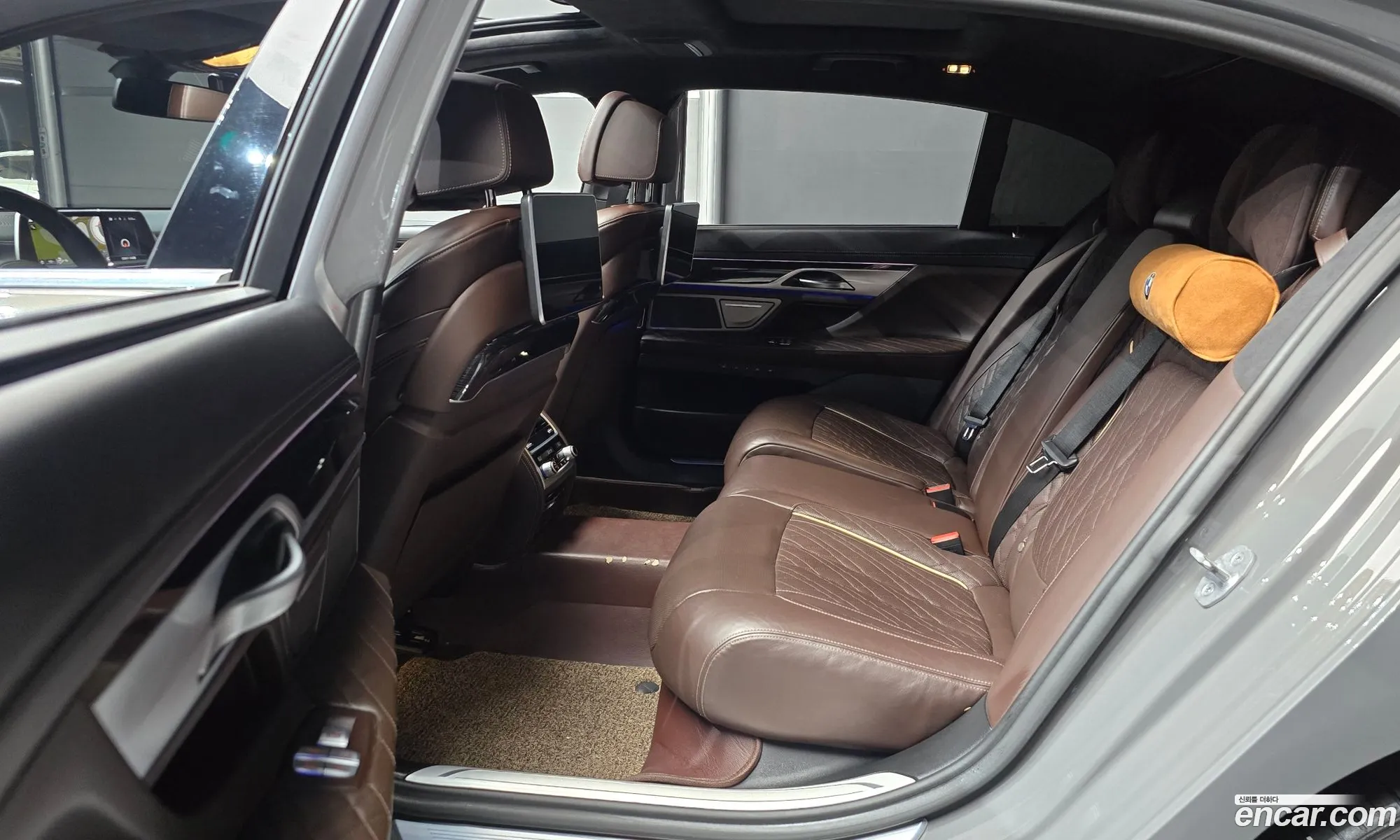 BMW 7 Series 2021 — 19