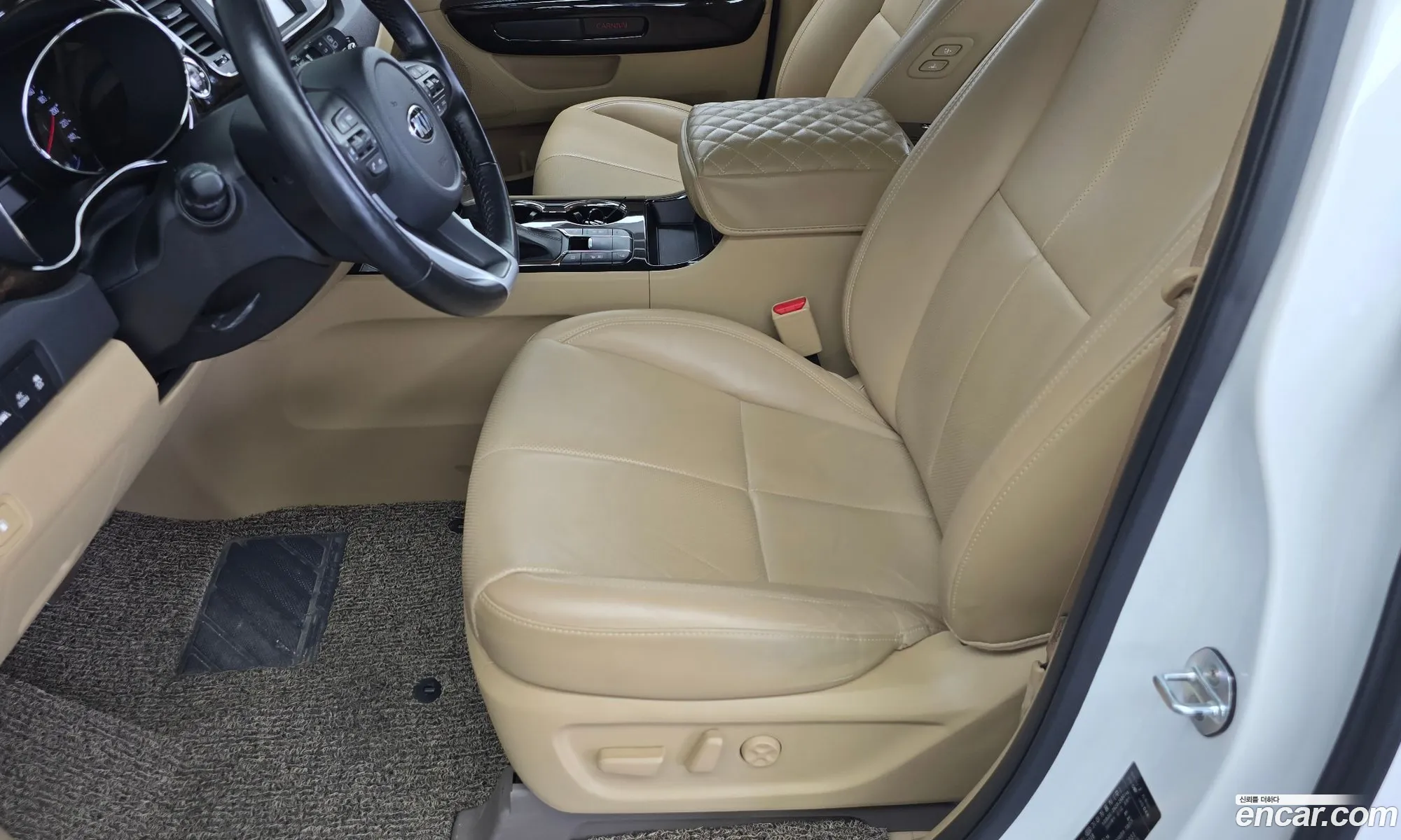 Kia Carnival 2018 — 27