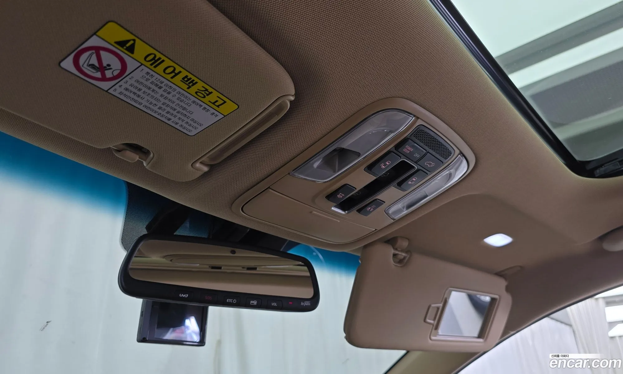 Kia Carnival 2018 — 24