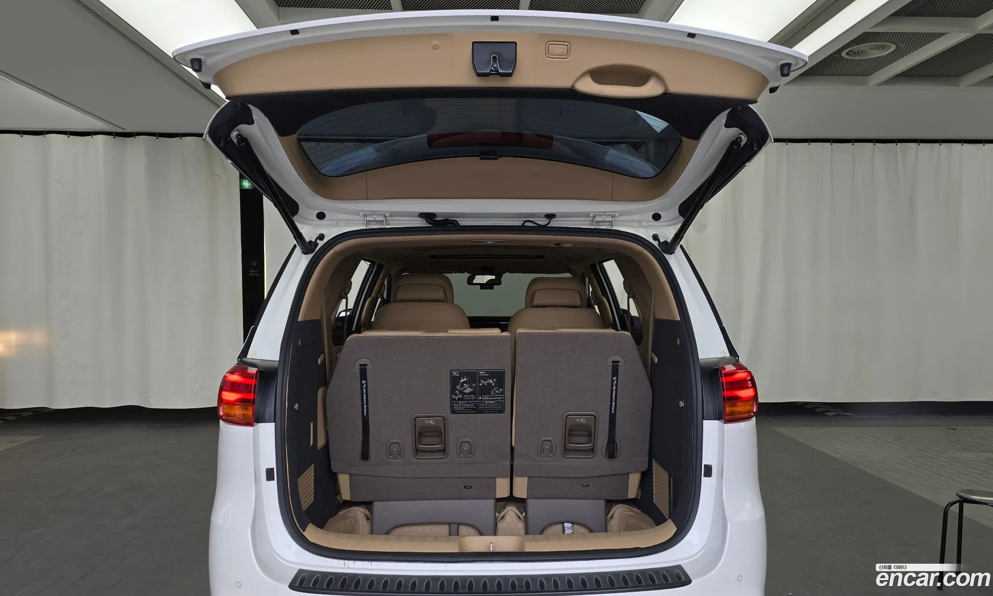 Kia Carnival 2018 — 4