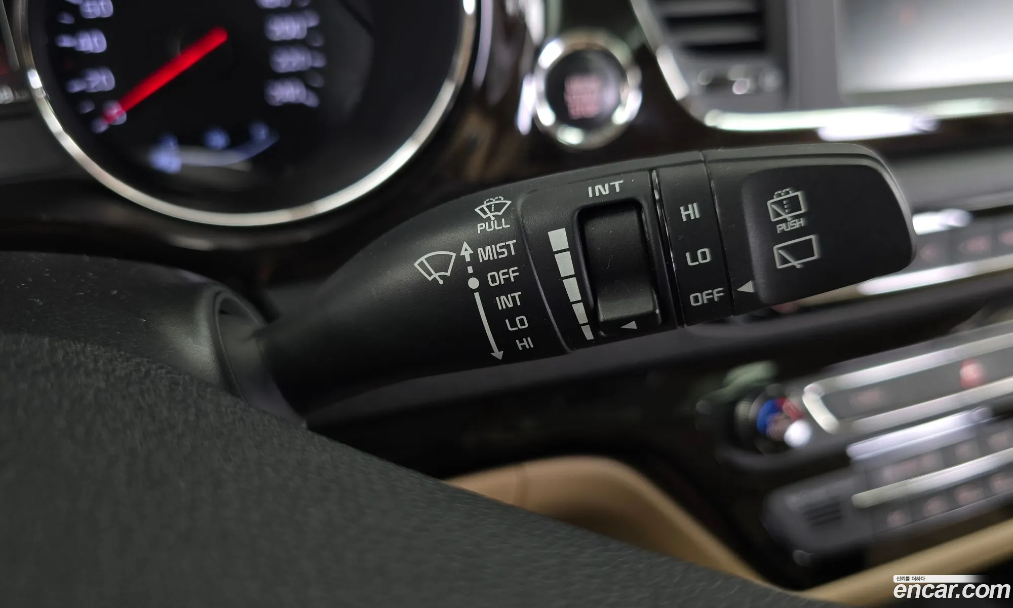 Kia Carnival 2018 — 6