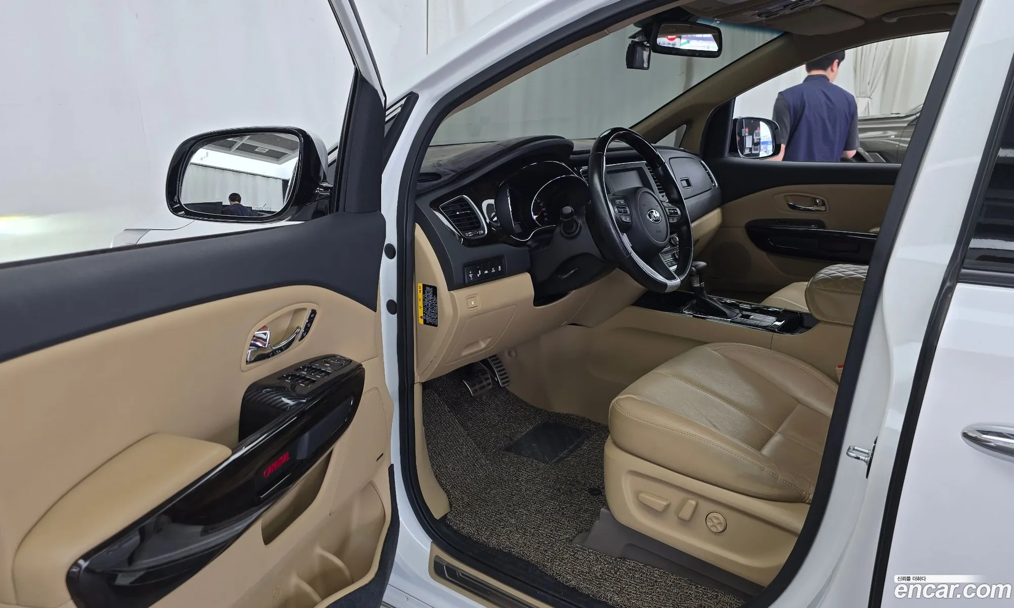 Kia Carnival 2018 — 3