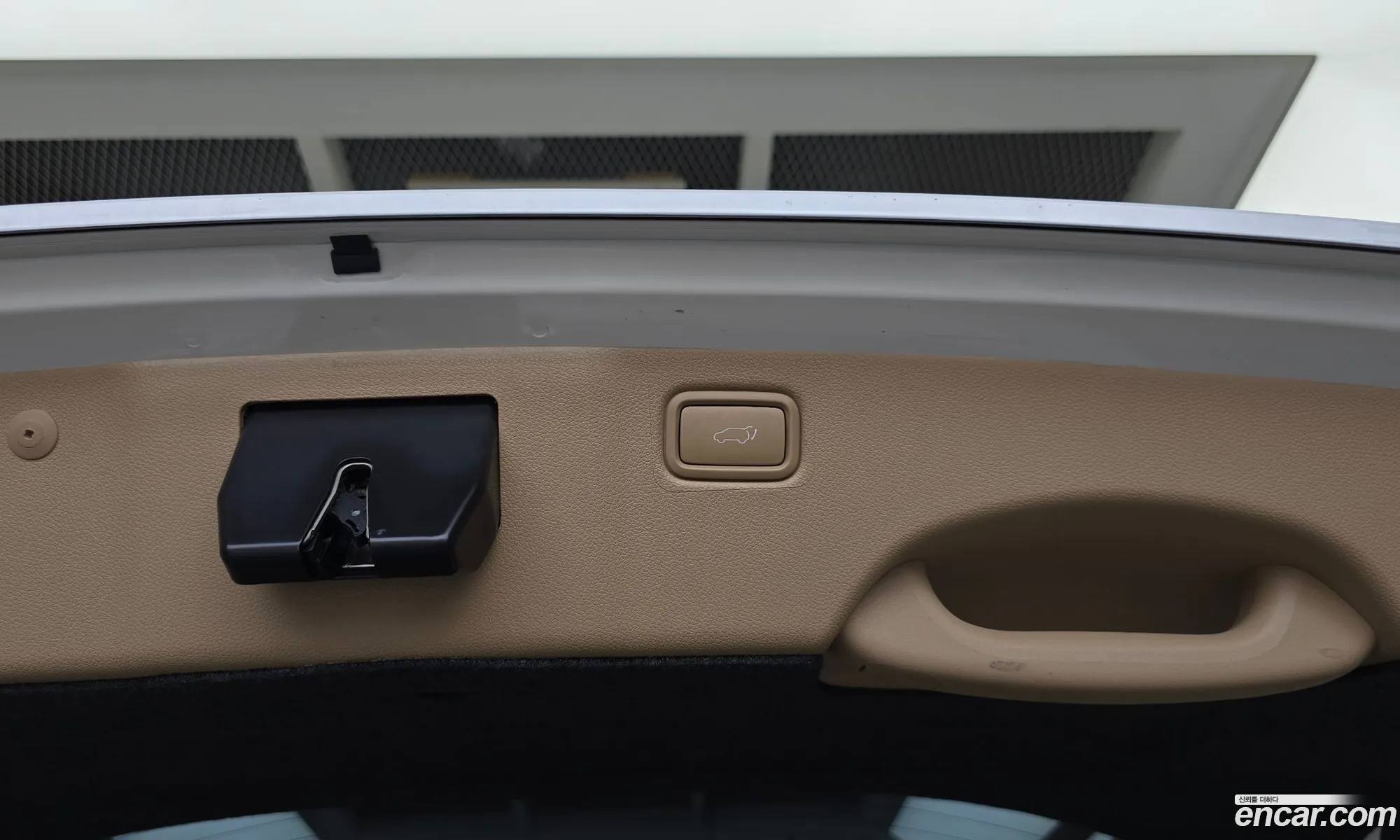 Kia Carnival 2018 — 16