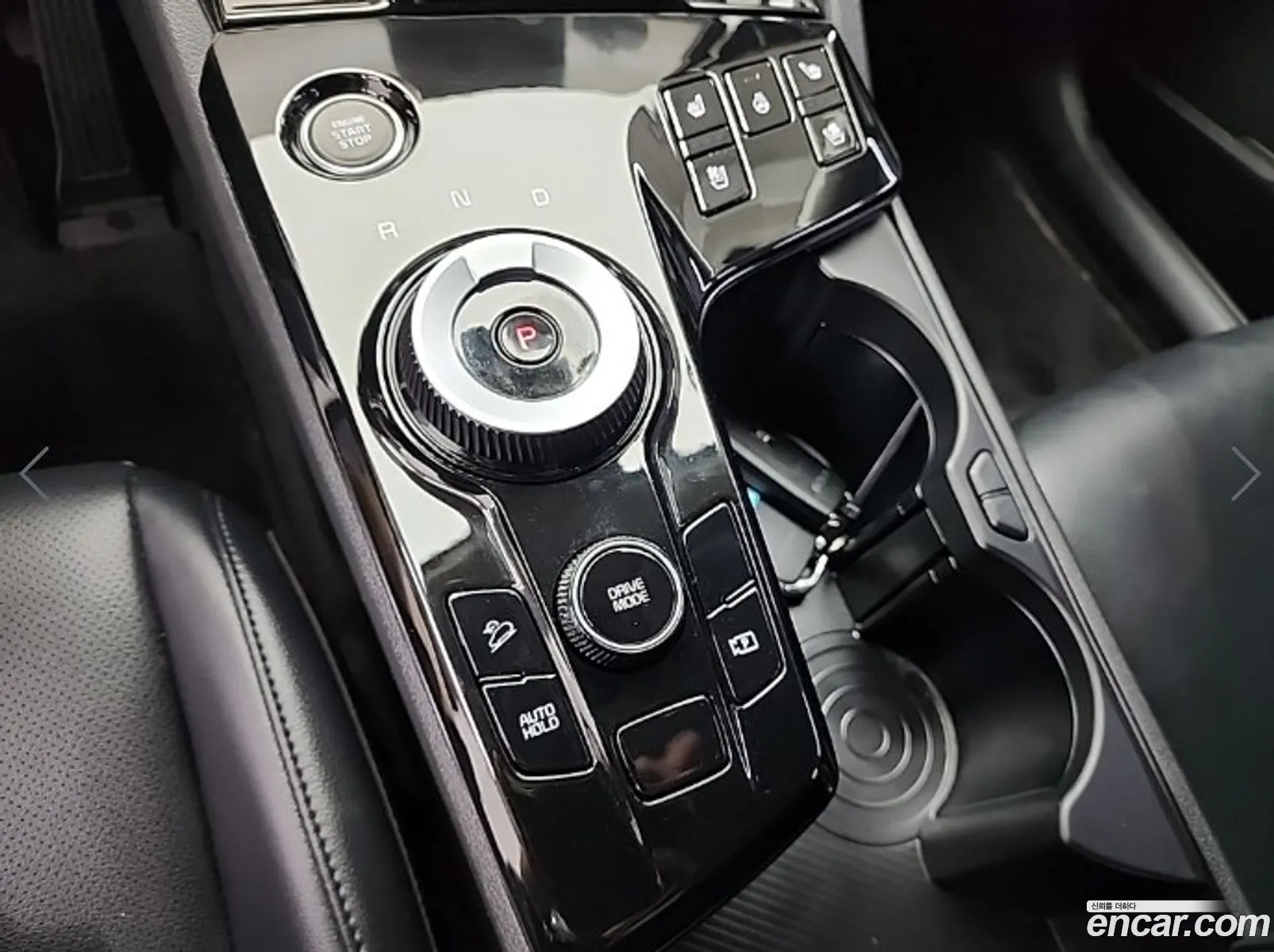 Kia Sportage Hybrid 2023 — 17