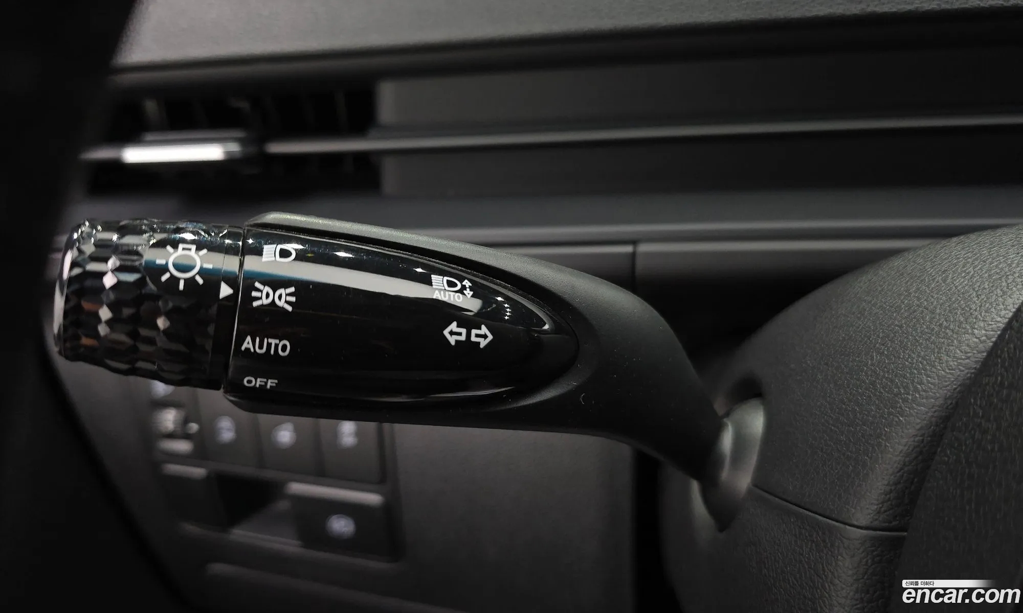 Hyundai Staria 2025 KMFYDX71BSC245125 — 21
