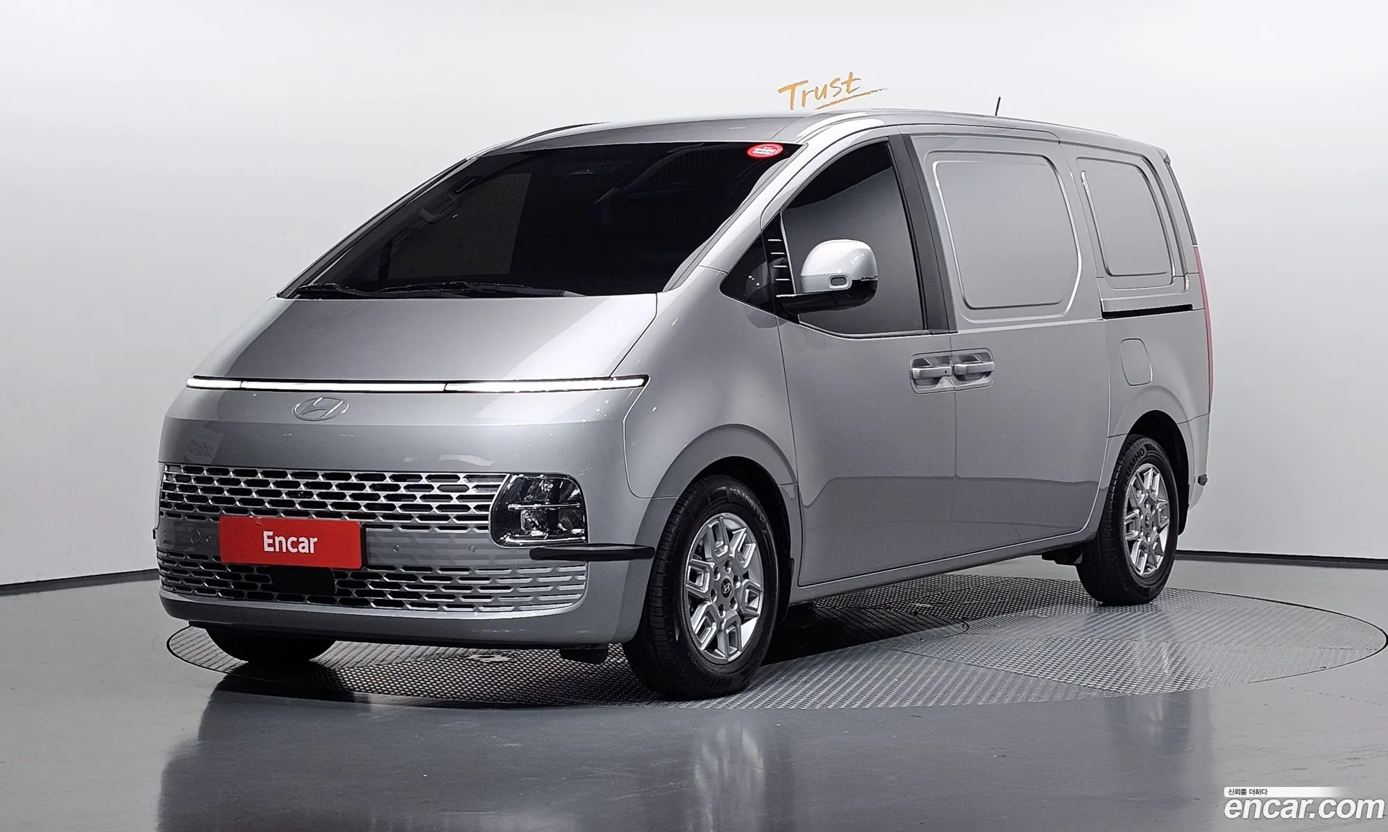 Hyundai Staria 2025 KMFYDX71BSC245125 — 22
