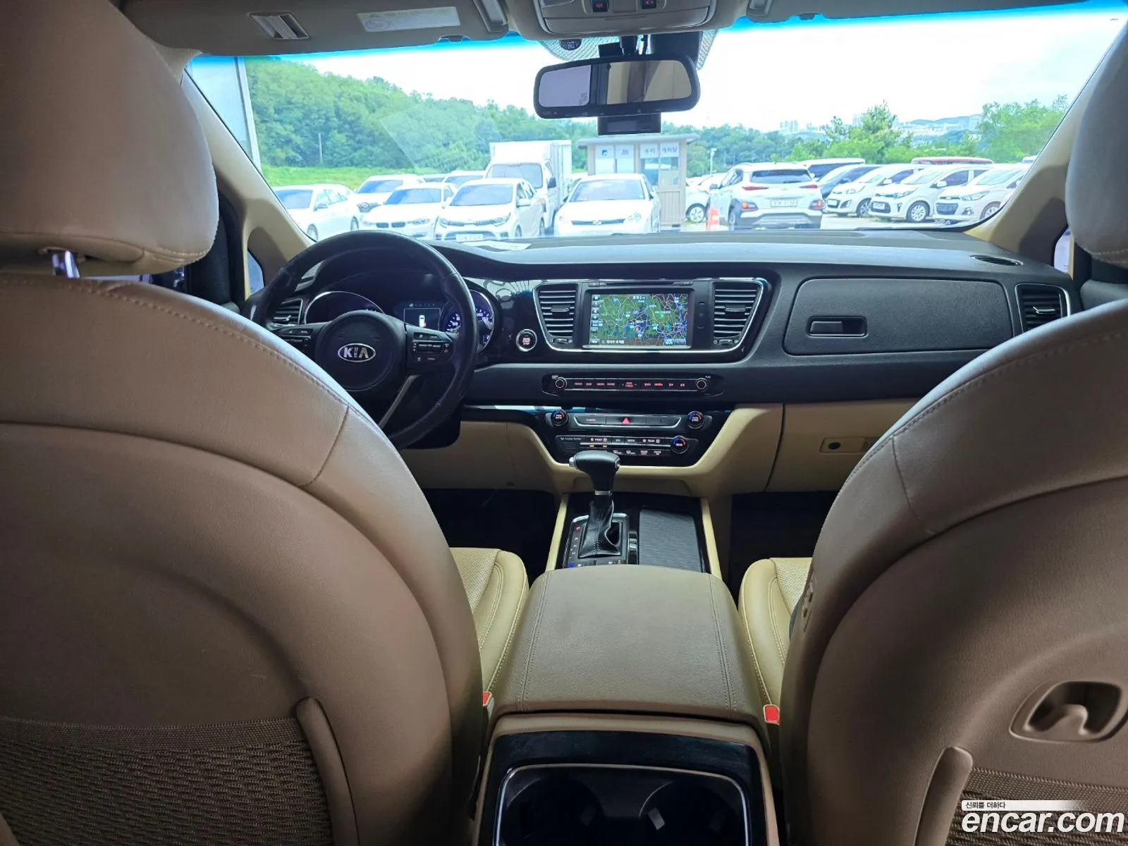 Kia Carnival 2017 — 13